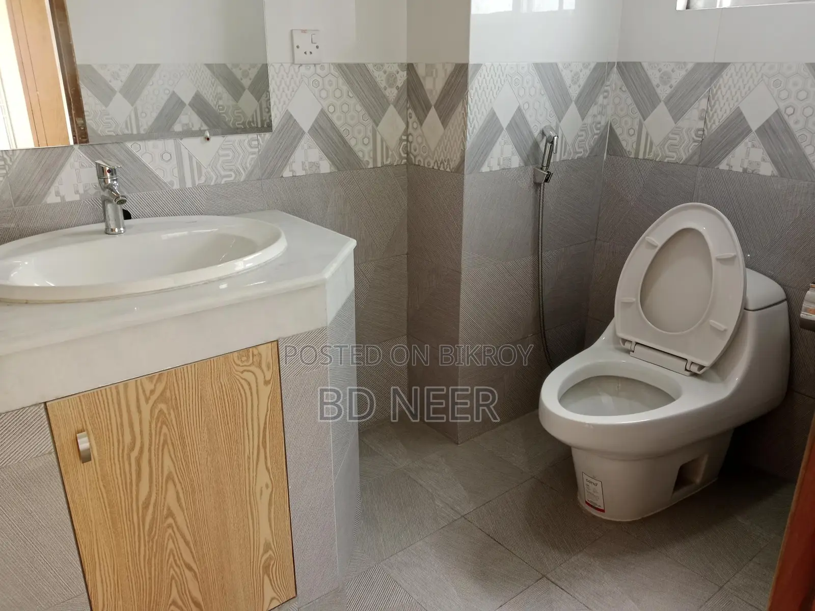 Very well semi furnish 4 Bed room have gym apt rent in Gulshan 1 in Gulshan