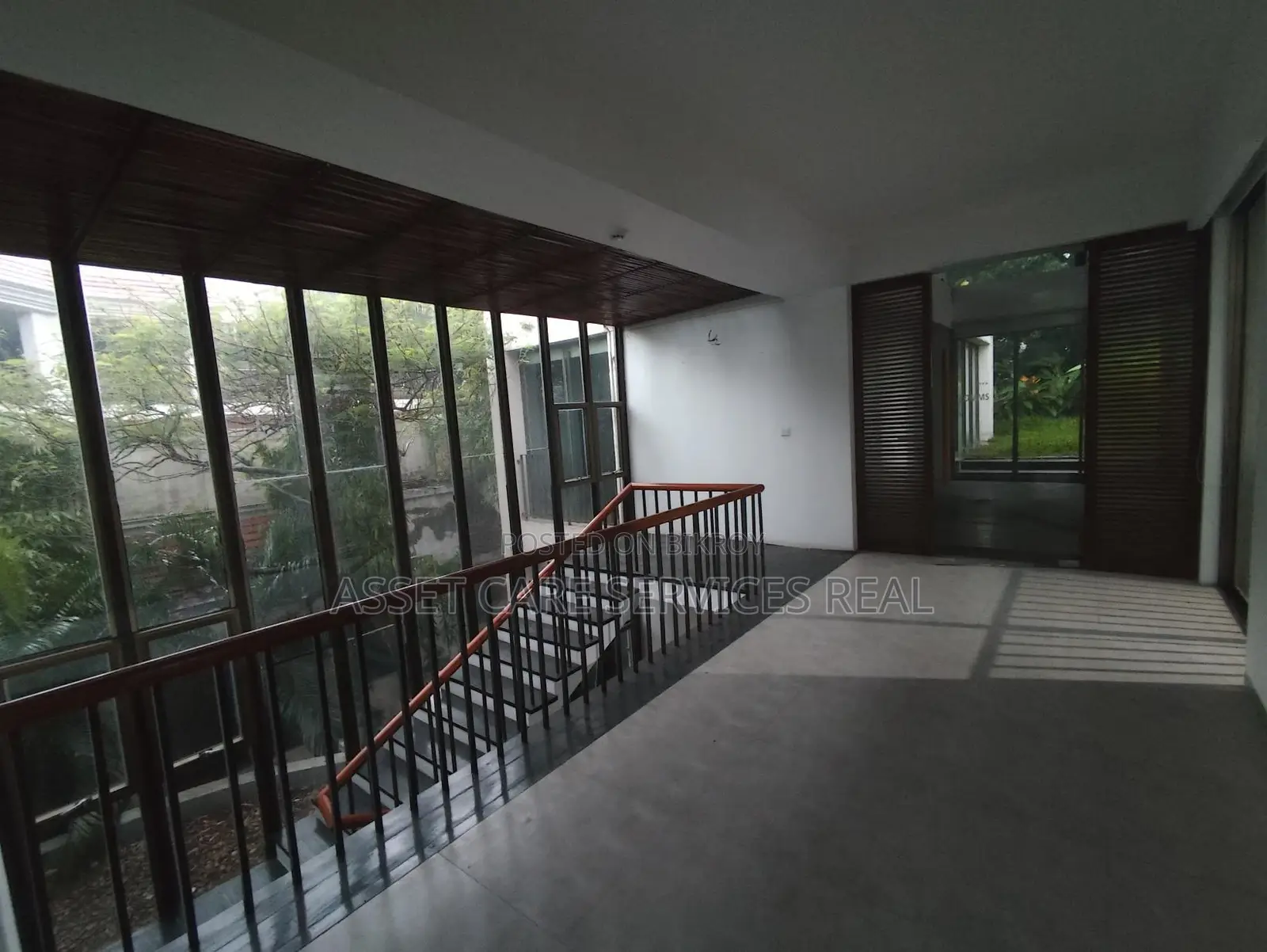 North Gulshan Luxurious(10.000-Sqft) Independent House Rent in Gulshan