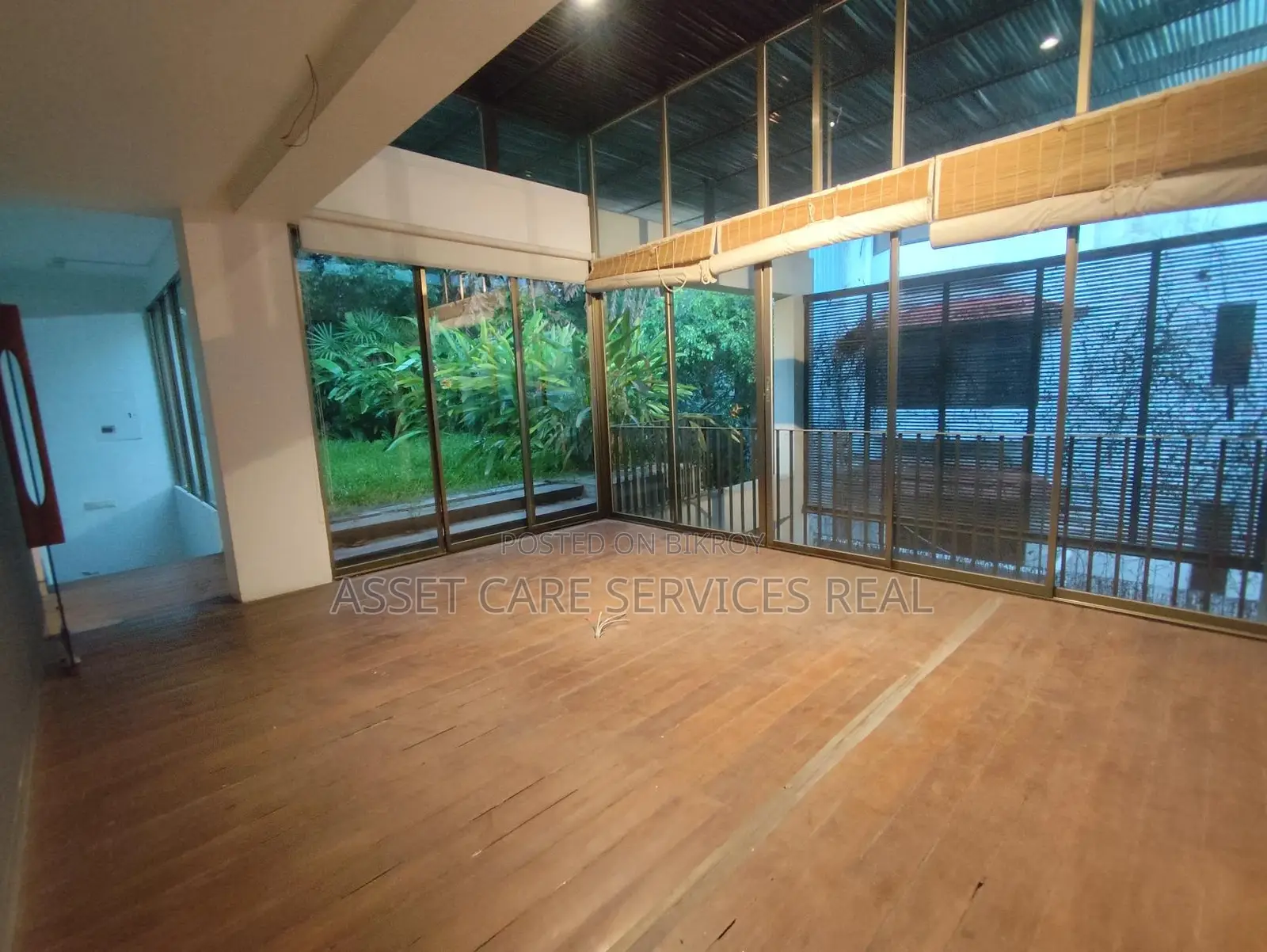 North Gulshan Luxurious(10.000-Sqft) Independent House Rent in Gulshan