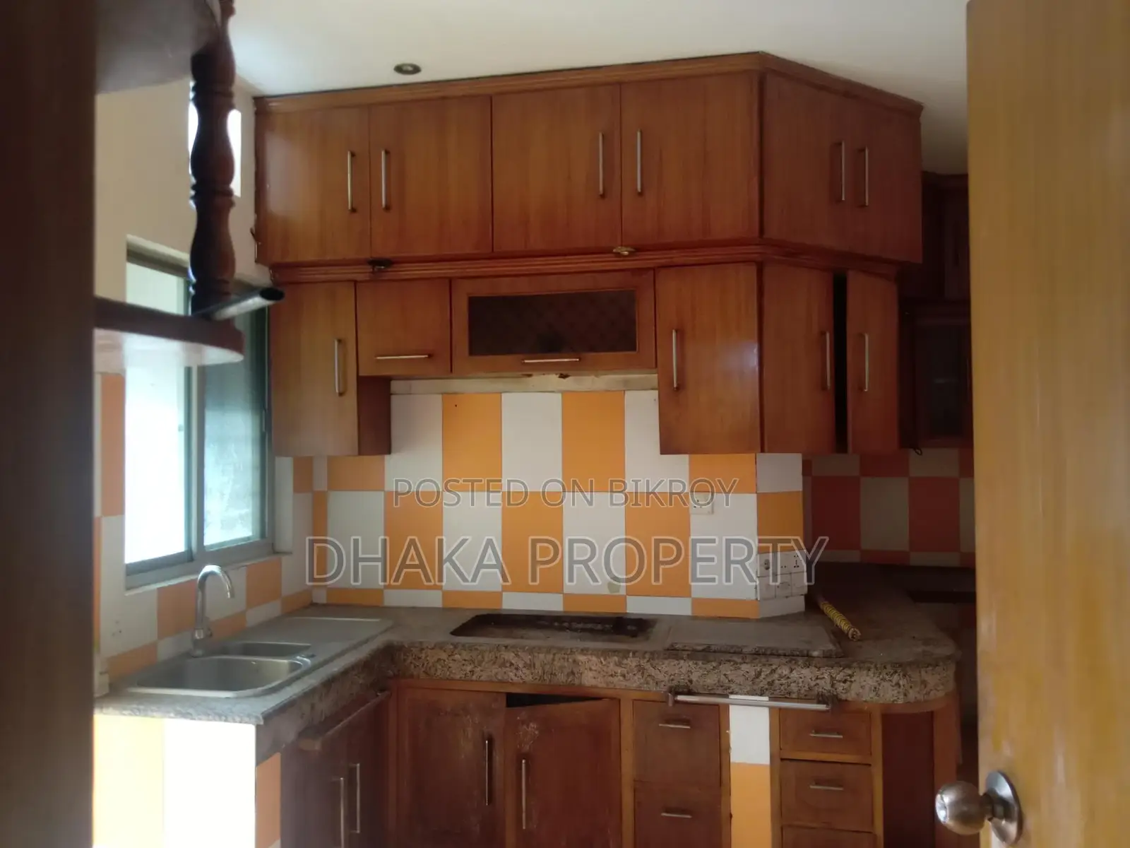 4-Bedrooms Exclusive Apartment Rent in Gulshan -2 in Gulshan