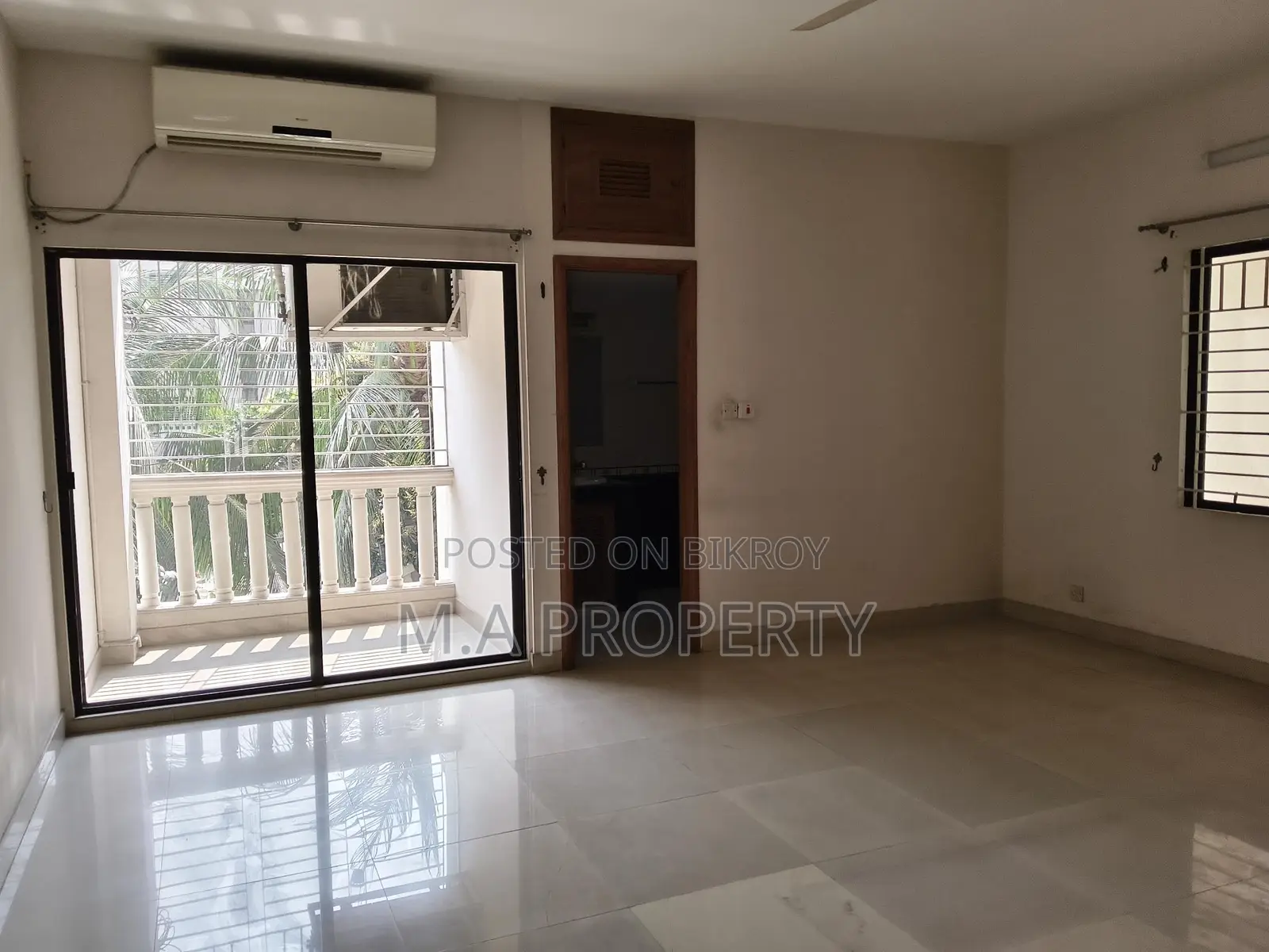 4-Bed Apt Rent in Gulshan Medal 3500sft 2-Carpark in Gulshan