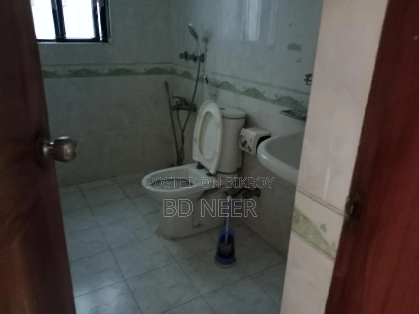 1500 Sft Office Space Available in Banani in Banani