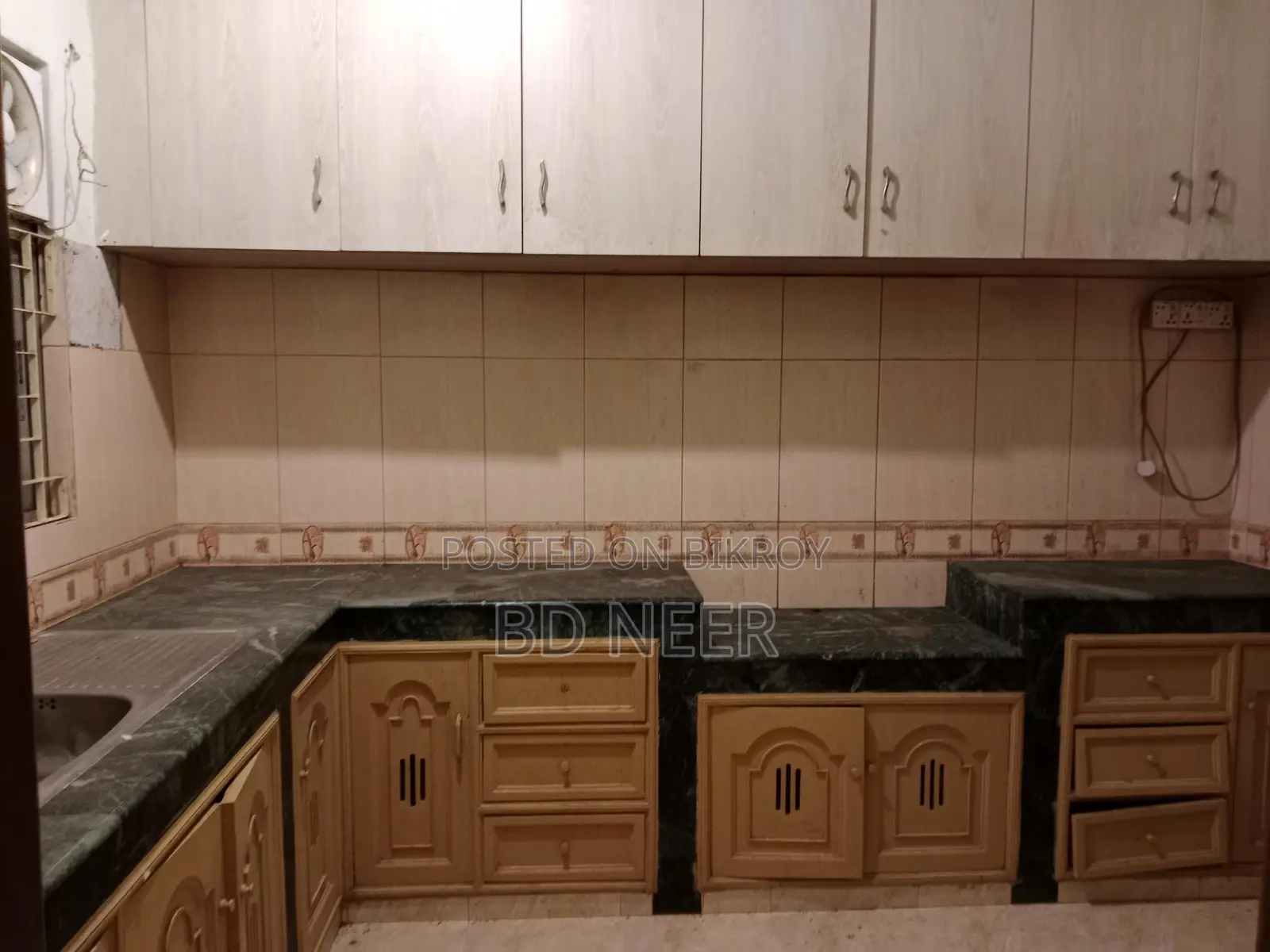 nice looking unfurnish 3 Bed room apt rent in banani North in Banani