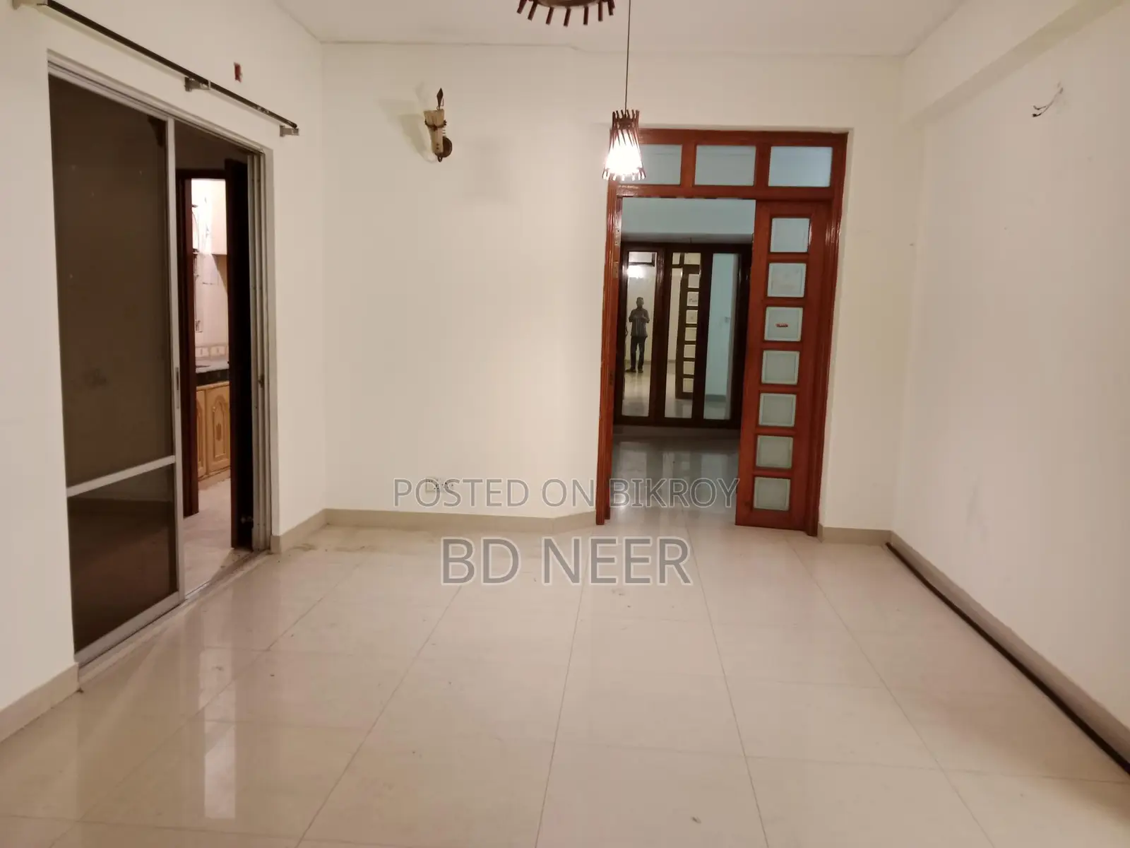 nice looking unfurnish 3 Bed room apt rent in banani North in Banani