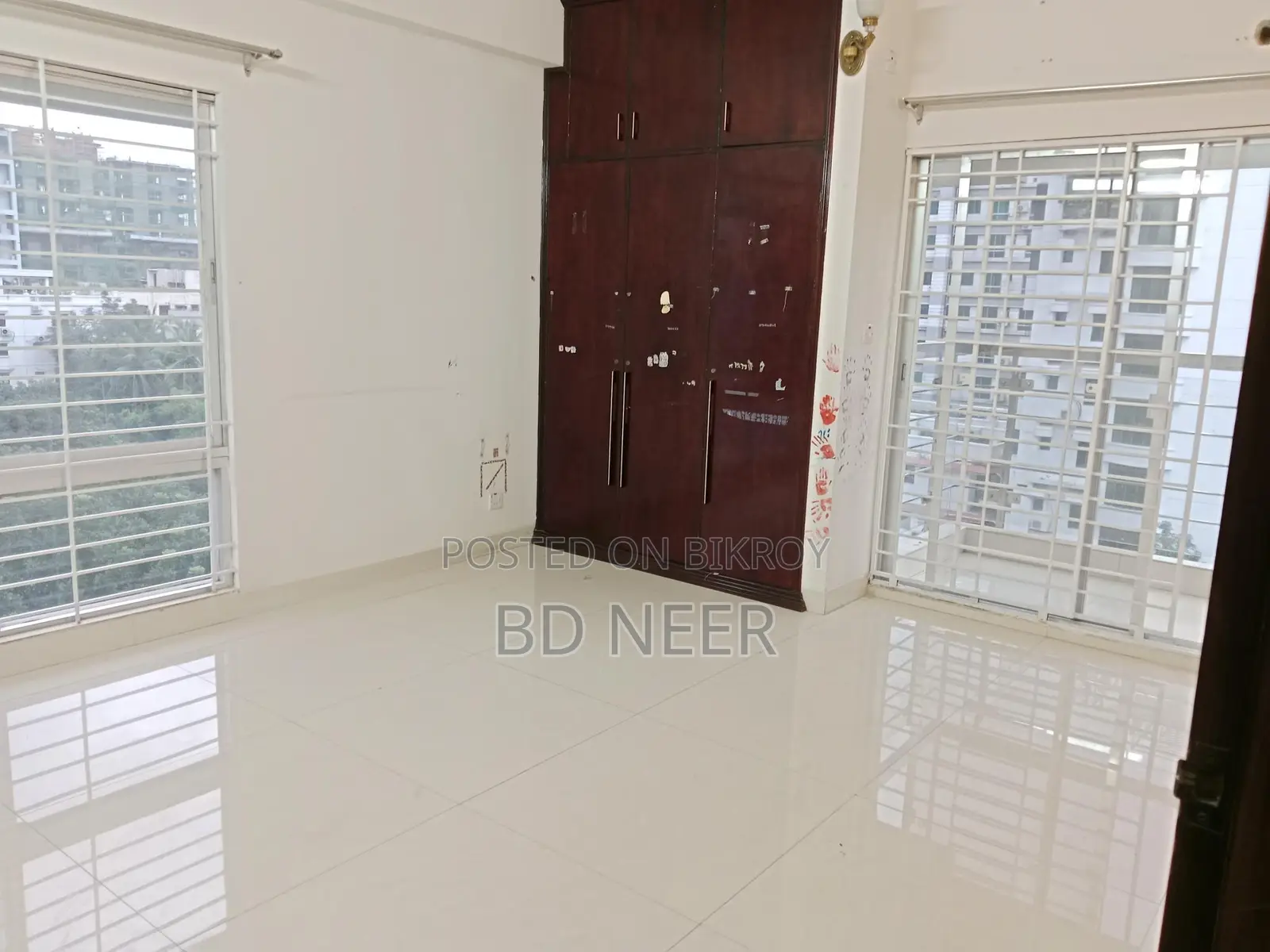 wonderful 3500 sft 4 Bed room apt rent in Gulshan 2 North side in Gulshan