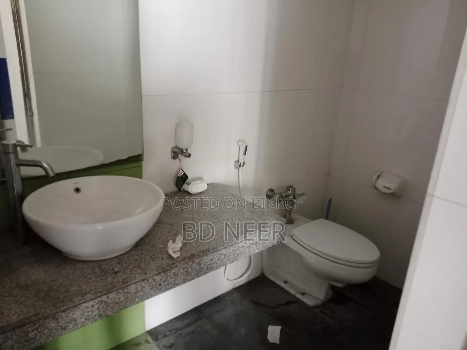 Commercial open space furnish office rent in banani 11 in Banani