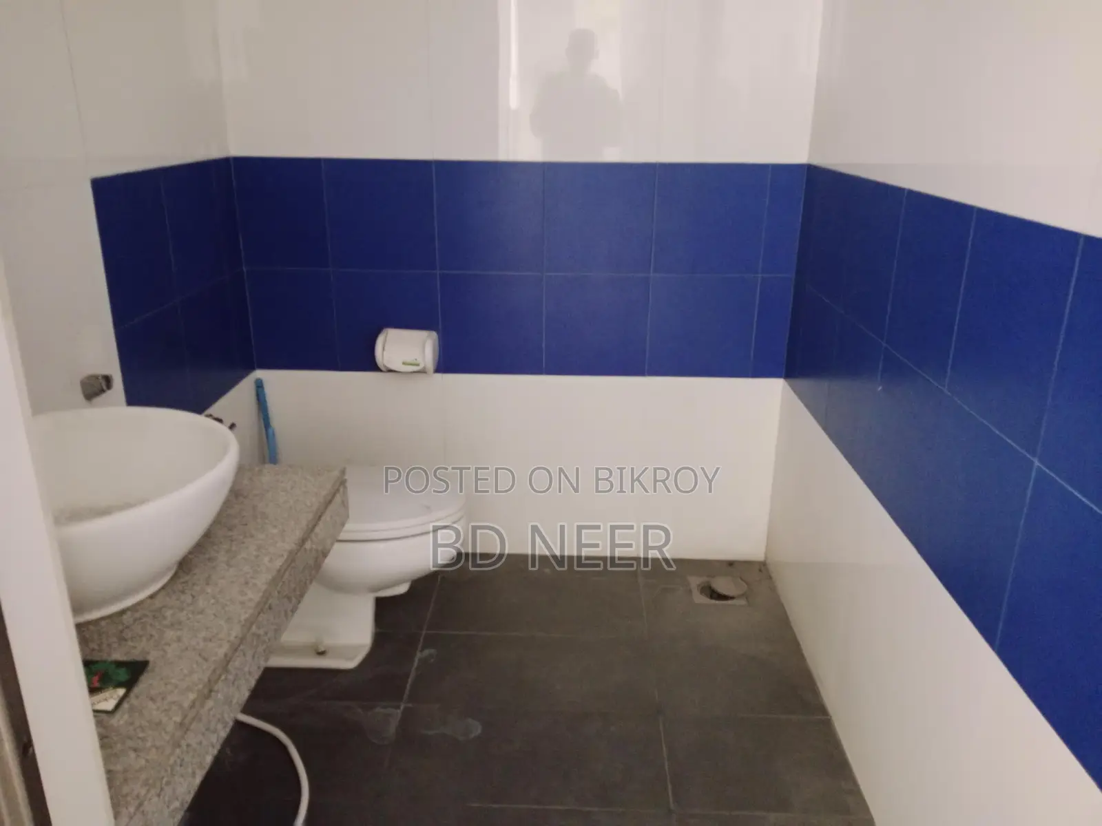 Commercial open space furnish office rent in banani 11 in Banani