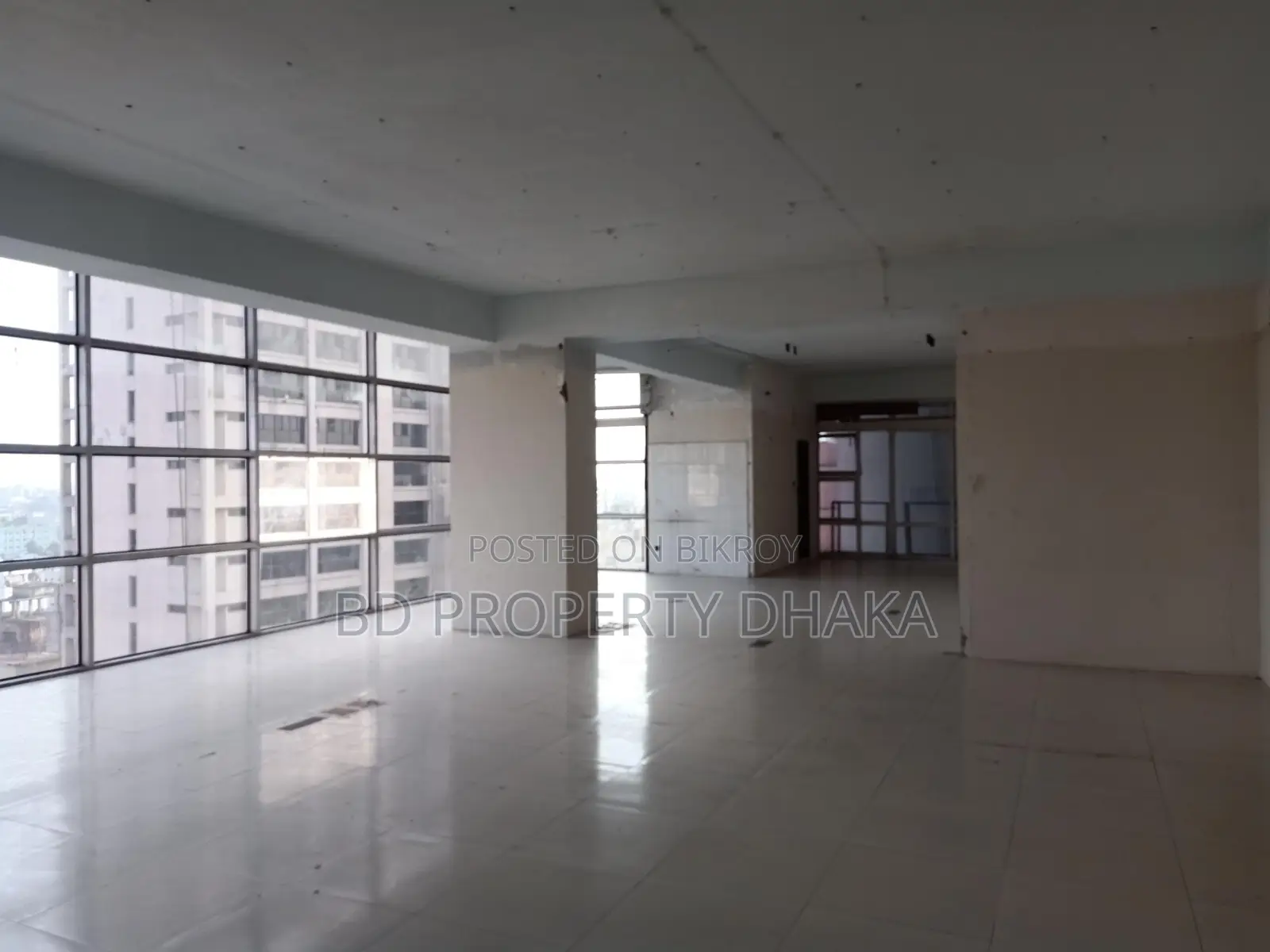 3800 sqft 1st floor Shop/Showroom for rent in Gulshan Avenue in Gulshan