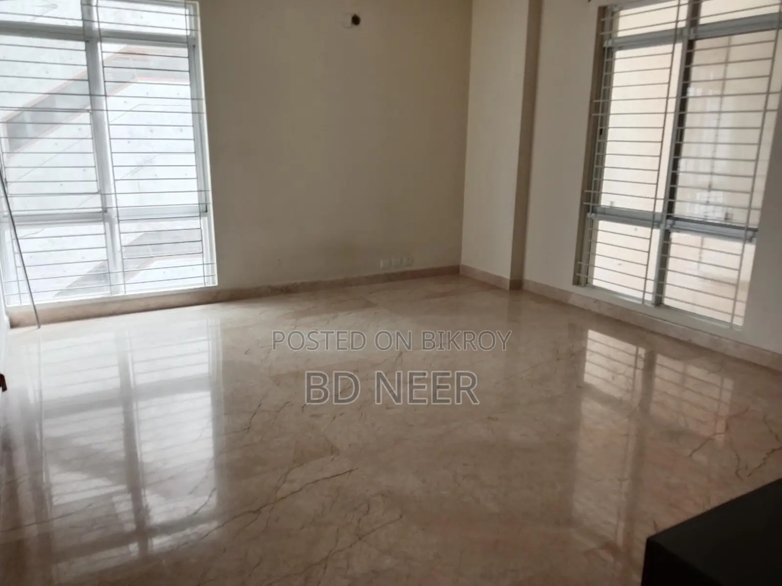 exclusive 3200 sft 3 Bed room apt available in Gulshan 2 in Gulshan