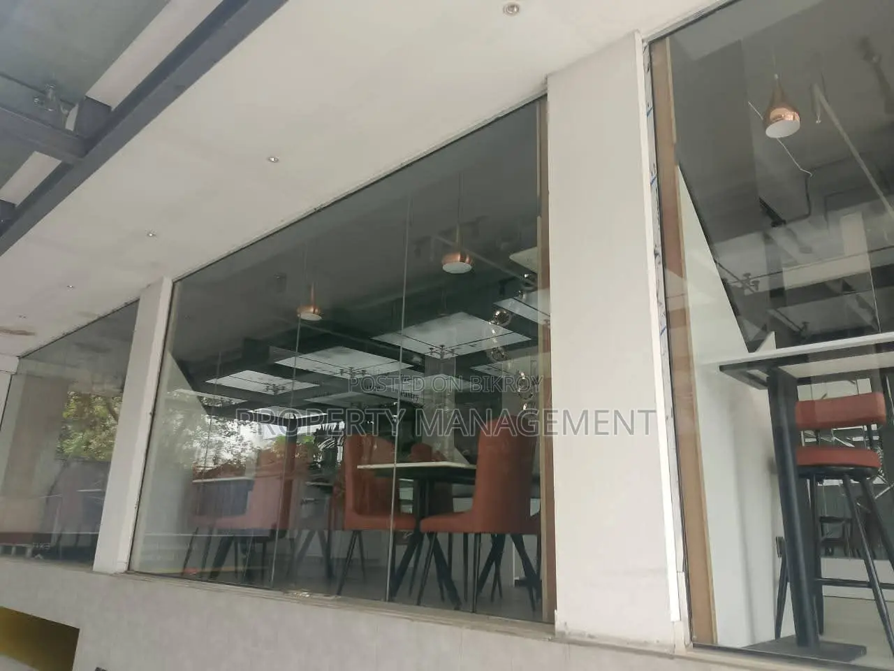 1100 sft Ground floor Cafe/showroom rent in Gulshan in Gulshan