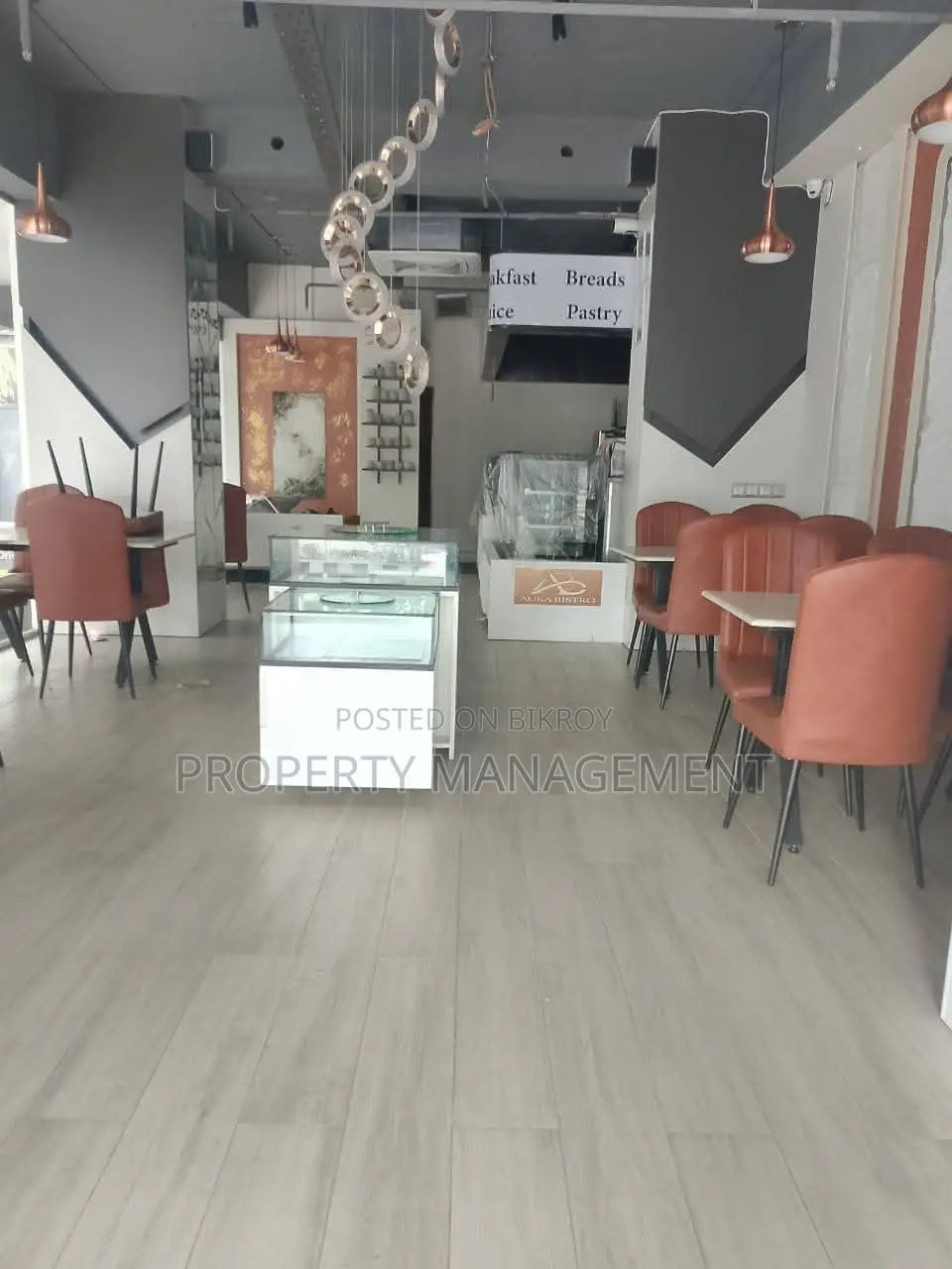 1100 sft Ground floor Cafe/showroom rent in Gulshan in Gulshan