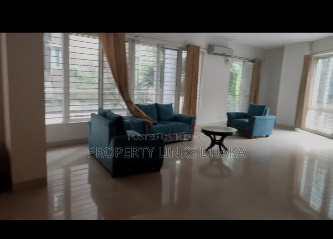 Baridhara Brand New Furnished Flat in Baridhara