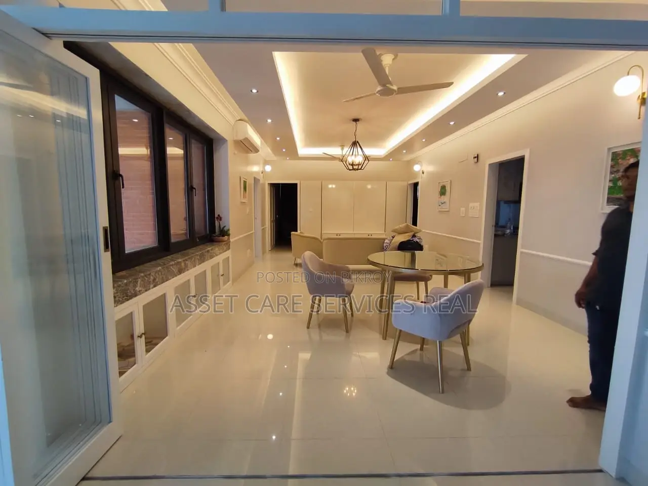 North Gulshan Semi-Furnished Apartment for Rent with Gym & Pool Facilities in Gulshan