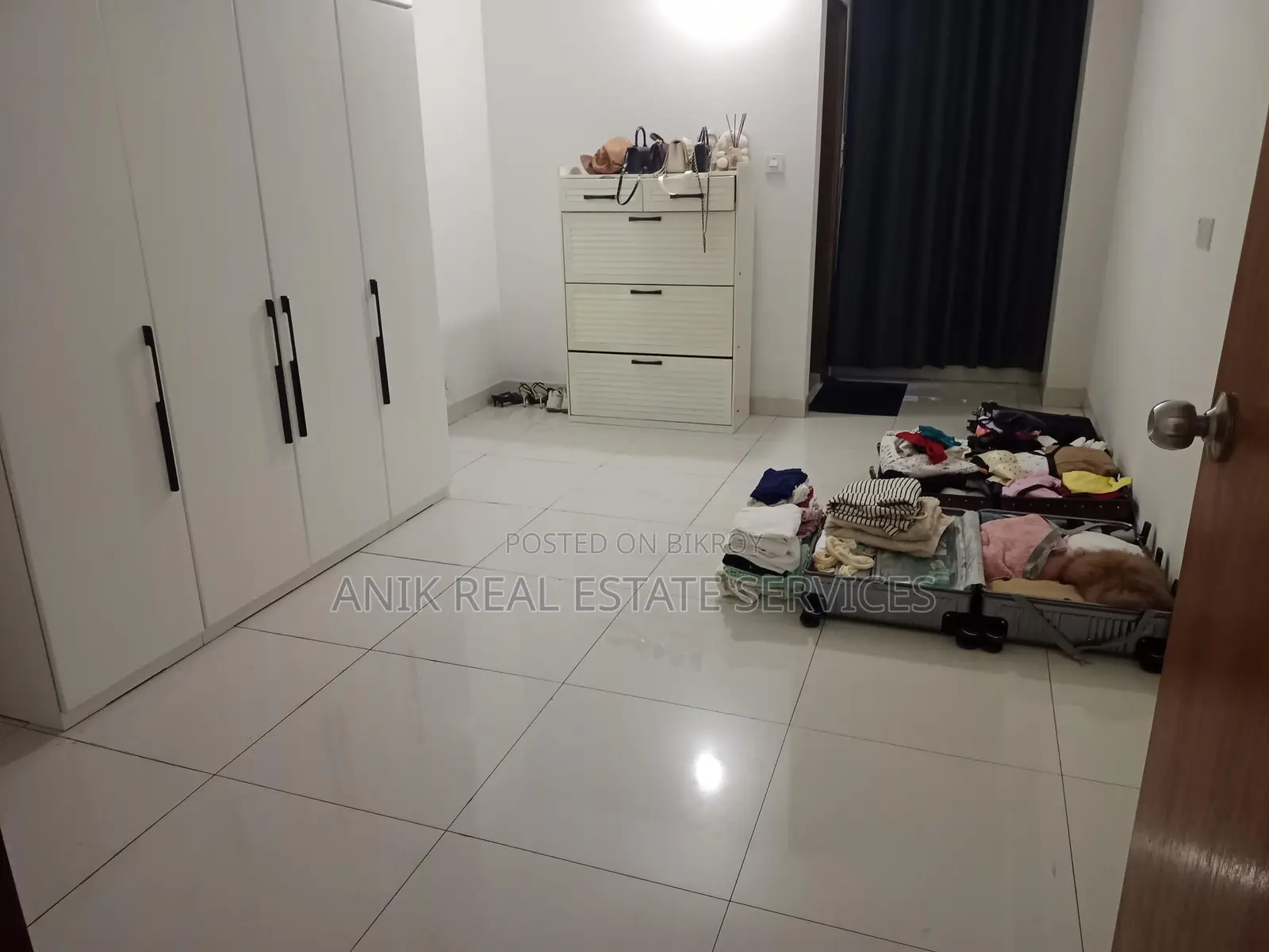 New Modern 3 Bedroom Un Farnised Flat Rent At Gulshan 1 in Gulshan