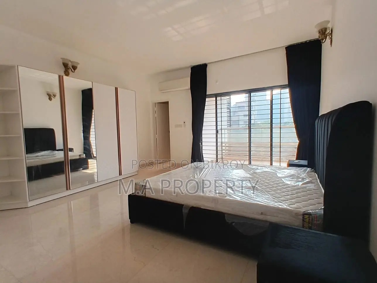 Fully Furniture Apartment Rent 3-Bedroom Gulshan North in Gulshan