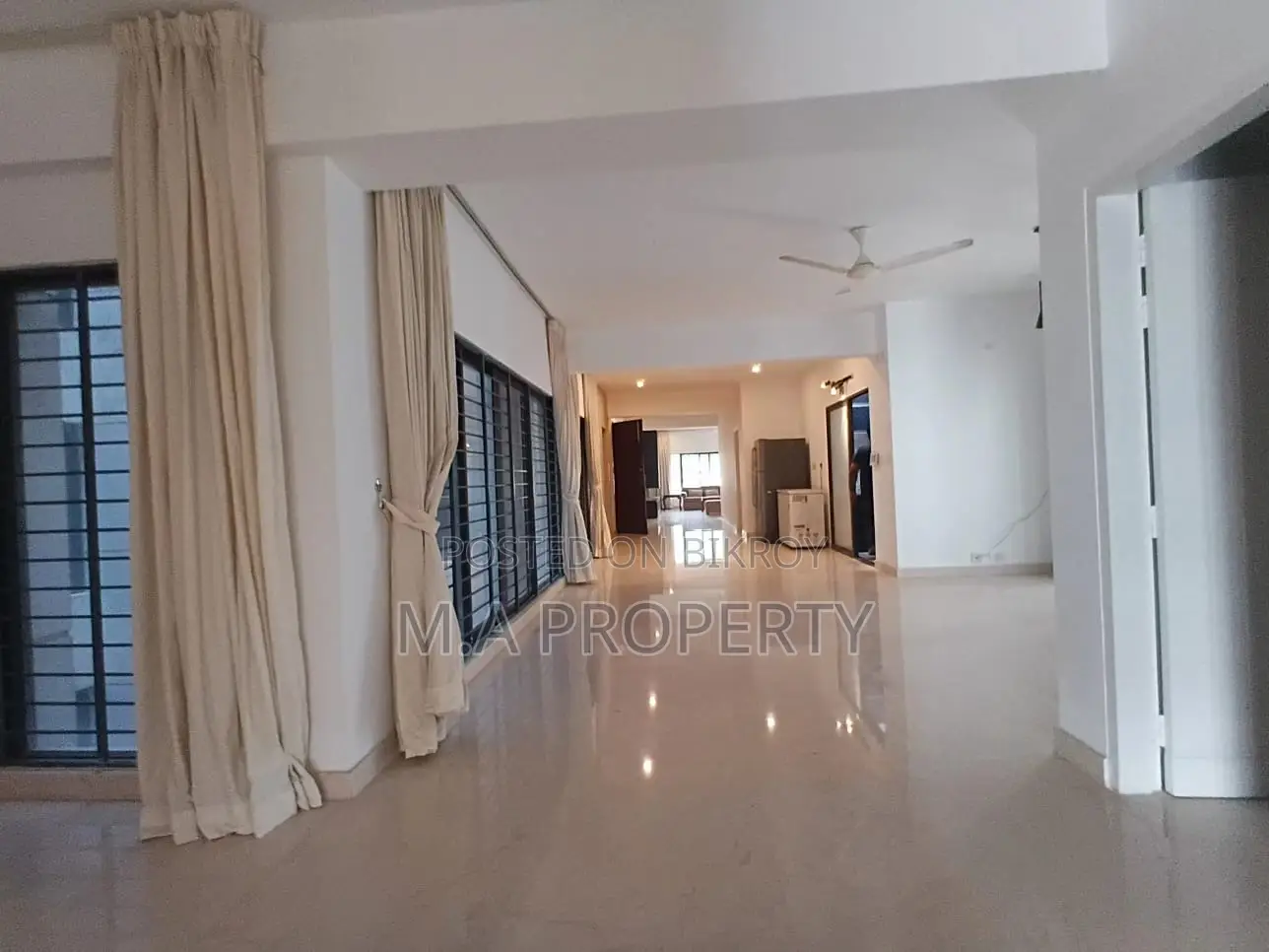 Fully Furniture Apartment Rent 3-Bedroom Gulshan North in Gulshan