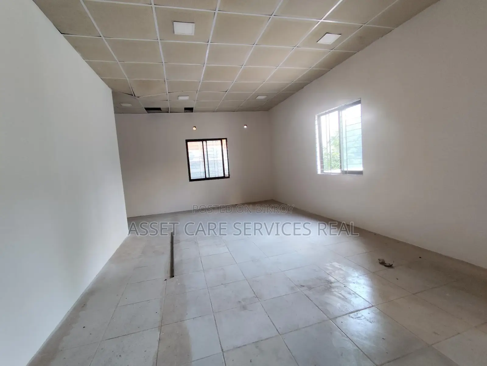 Independent House Office Rent Baridhara Diplomatic Zone in Baridhara