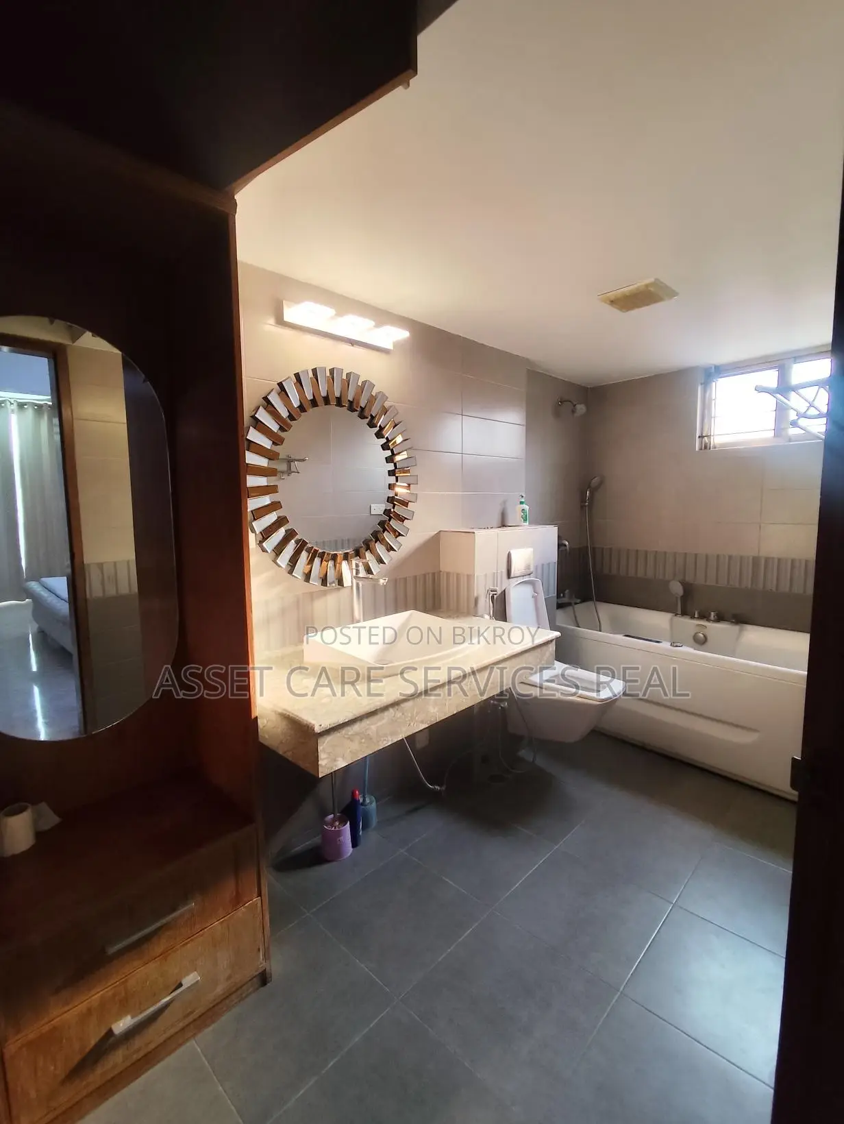 Luxury 3-Bed Fully-Furnished Apartment for Rent in Baridhara Diplomatic Zone in Baridhara