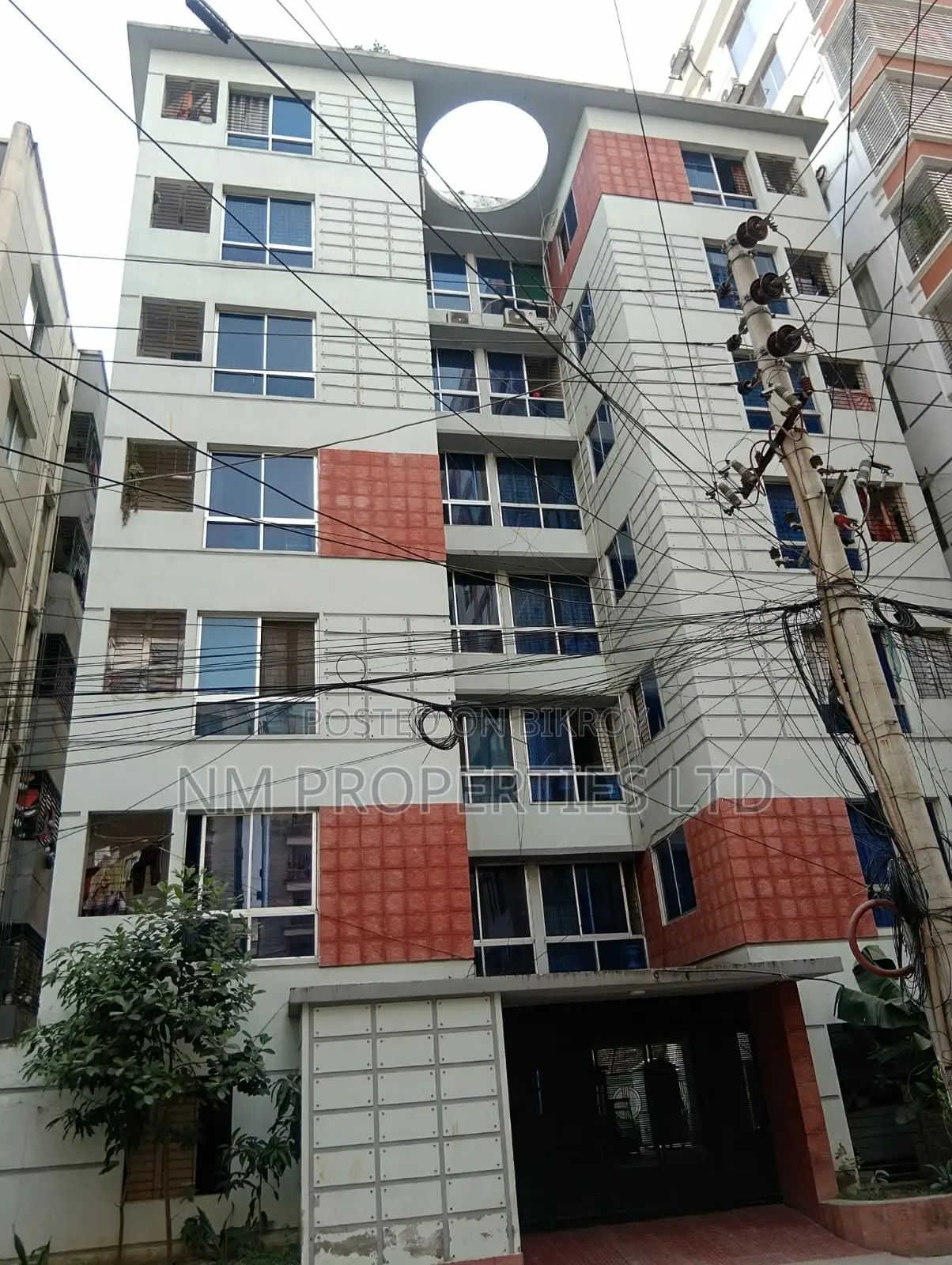 Three-bedroom 1465 sq. ft. flat for sale in Mirpur
