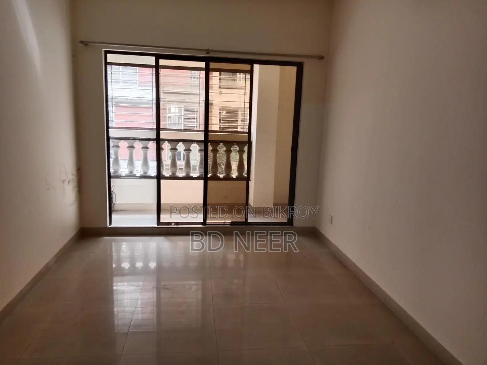 nice looking 2900 sft 4 Bed room apt available in Gulshan in Gulshan