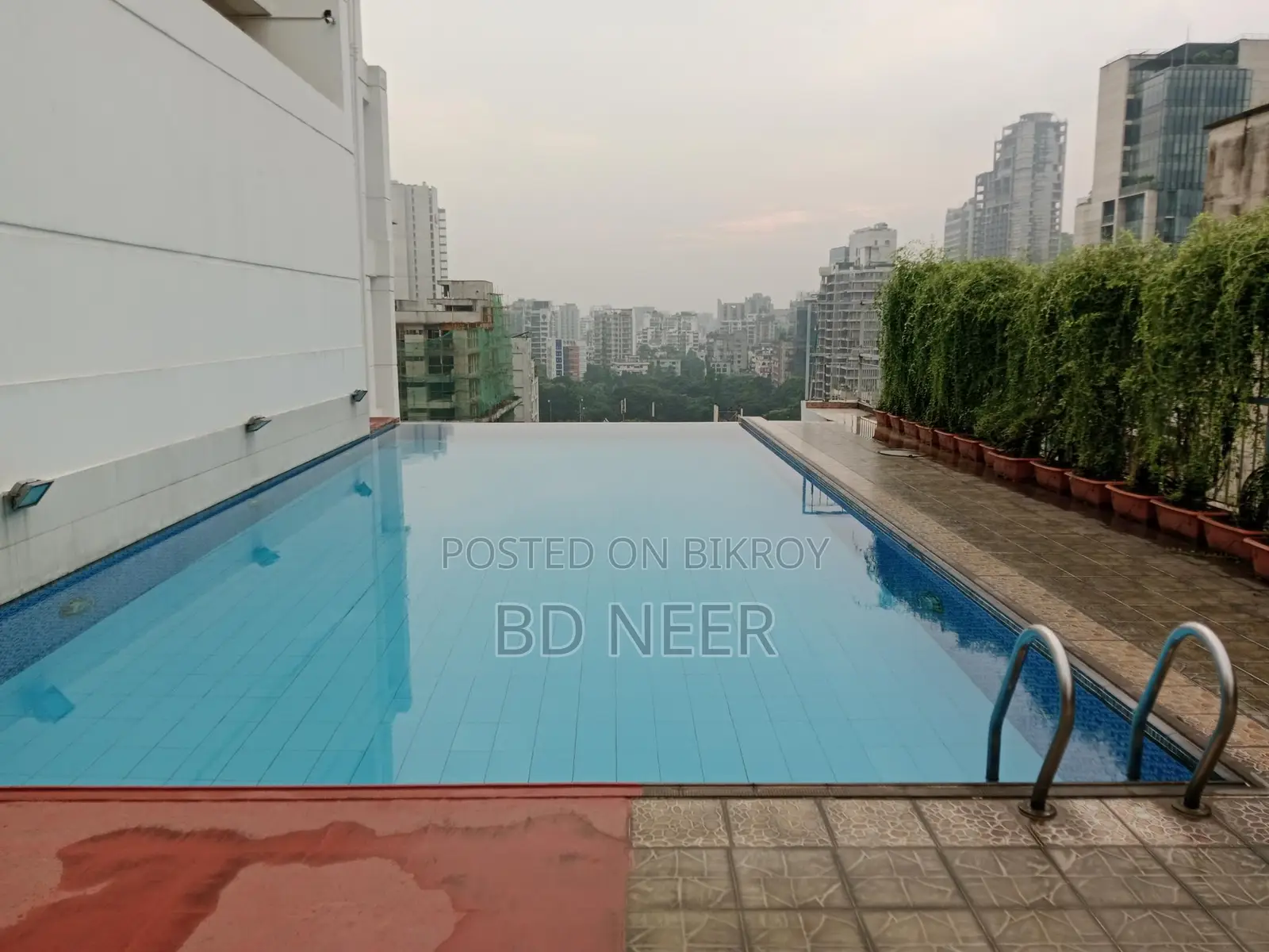 Exclusive fully furnish gym &pool 4 Bed room apt rent in Gulshan 2 in Gulshan