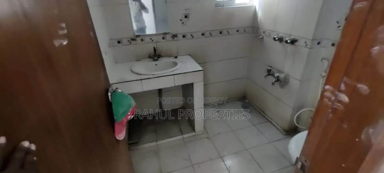 Bashundhara [1450 Sft.] Flat for Sale in Basundhara