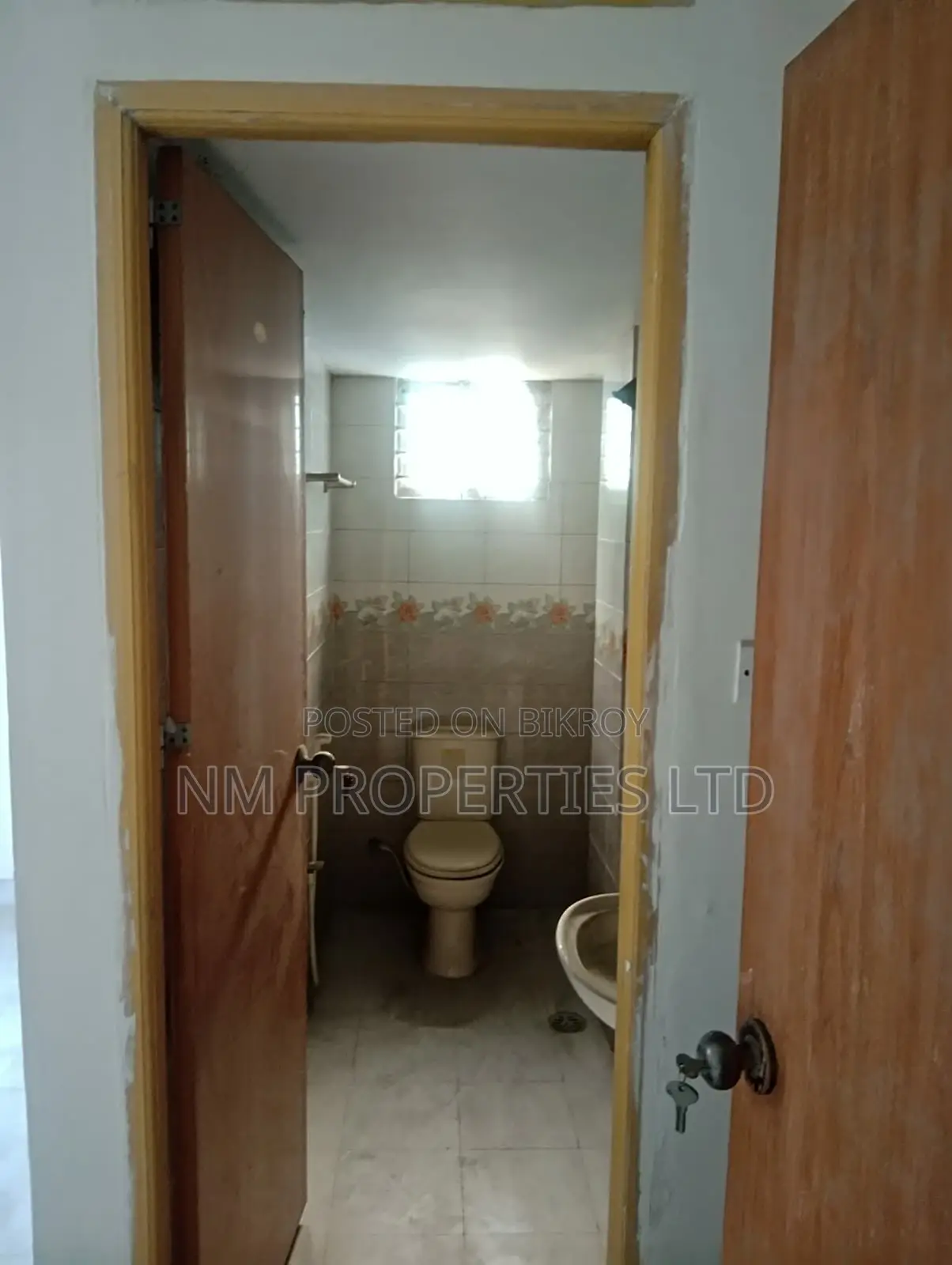 3 bed Ready Flat Near Metro-Rail Mirpur -10 in Mirpur