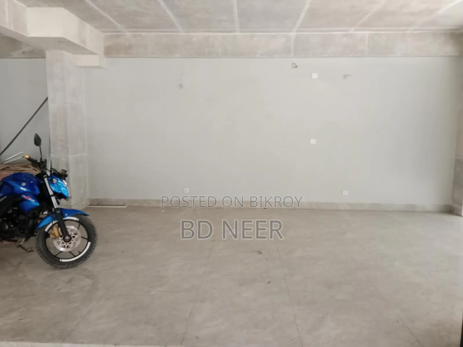 Ground floor 750 sft rent for coffee shop /resturent /other at gulshan 2 in Gulshan