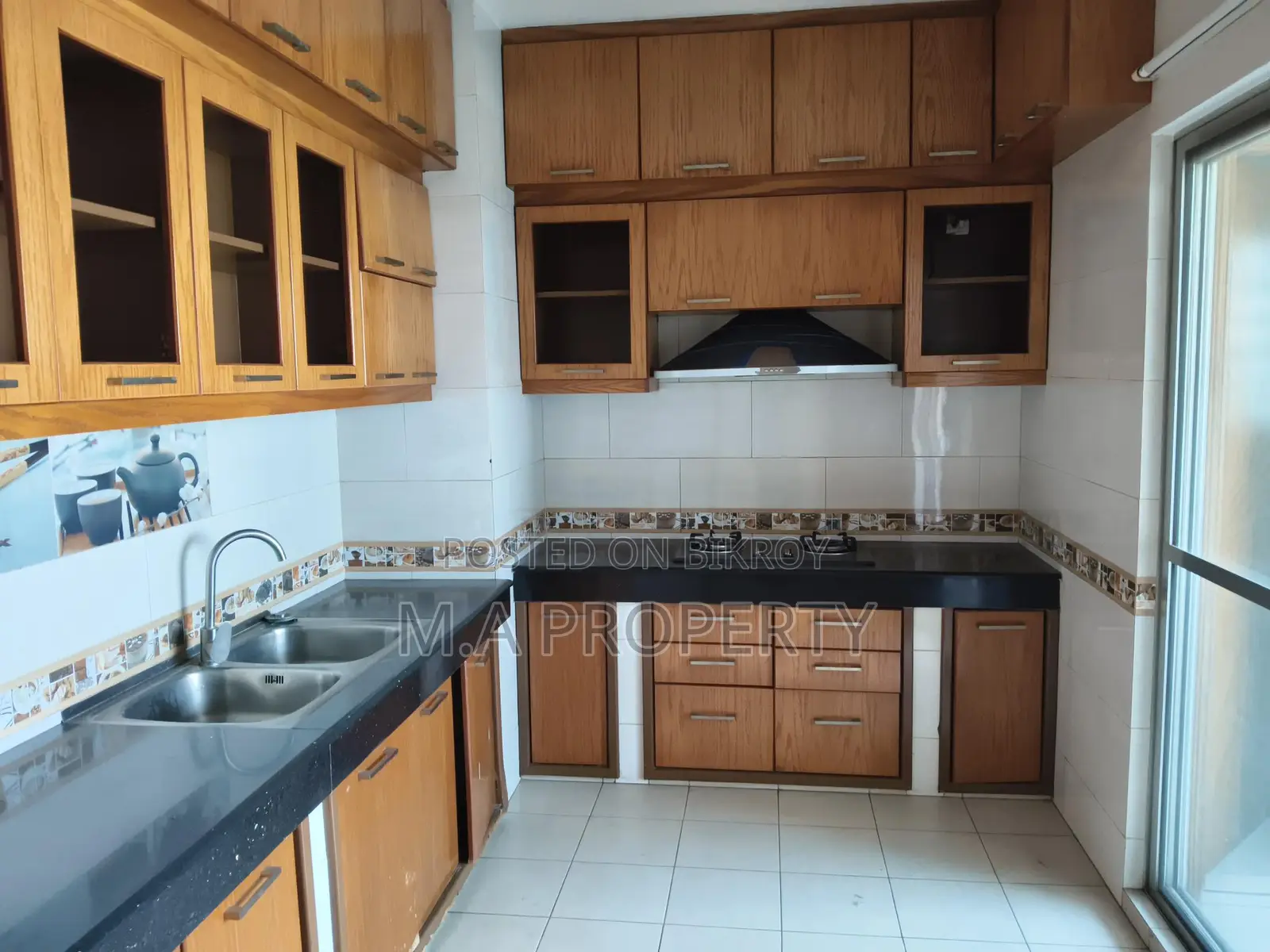 Duplex 4-Bed, Apartment Rent 5000Sqft Gulshan North in Gulshan