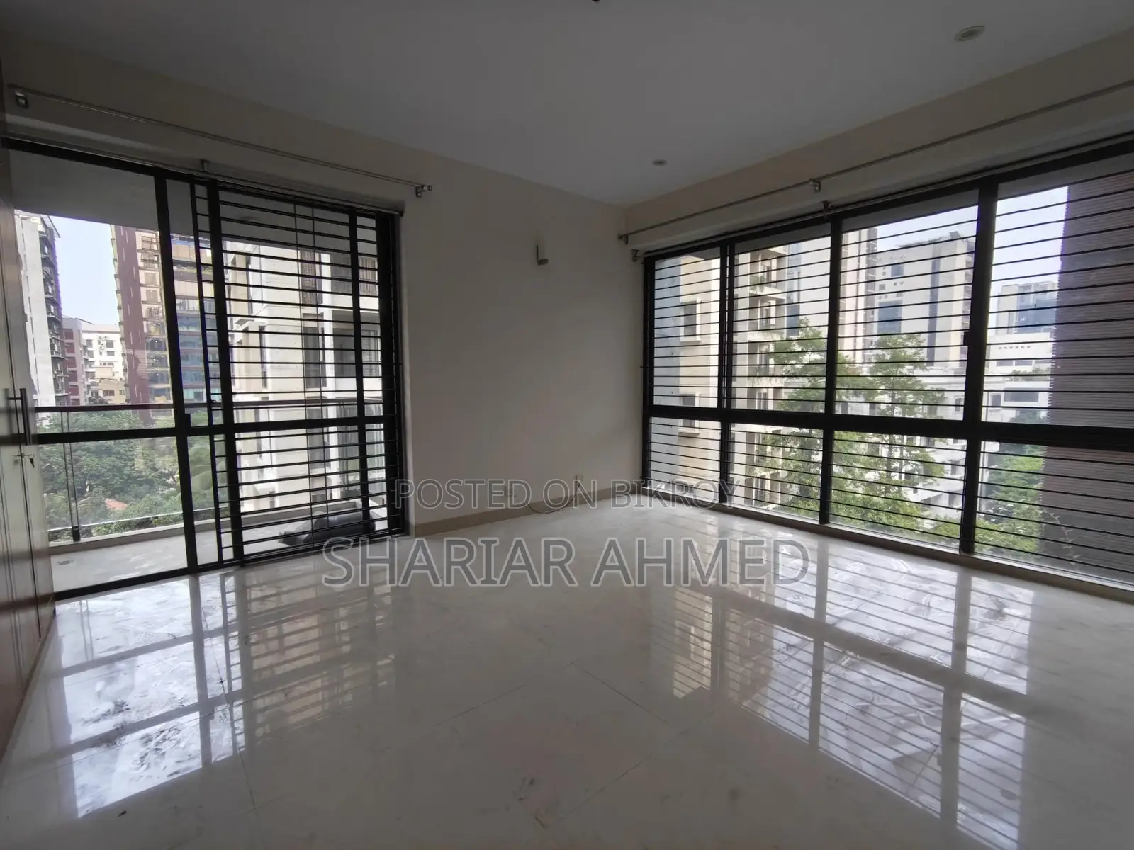 Gorgeous 2400 Sqft 3 Bed Un-Furnished Apartment For Rent In Gulshan in Gulshan