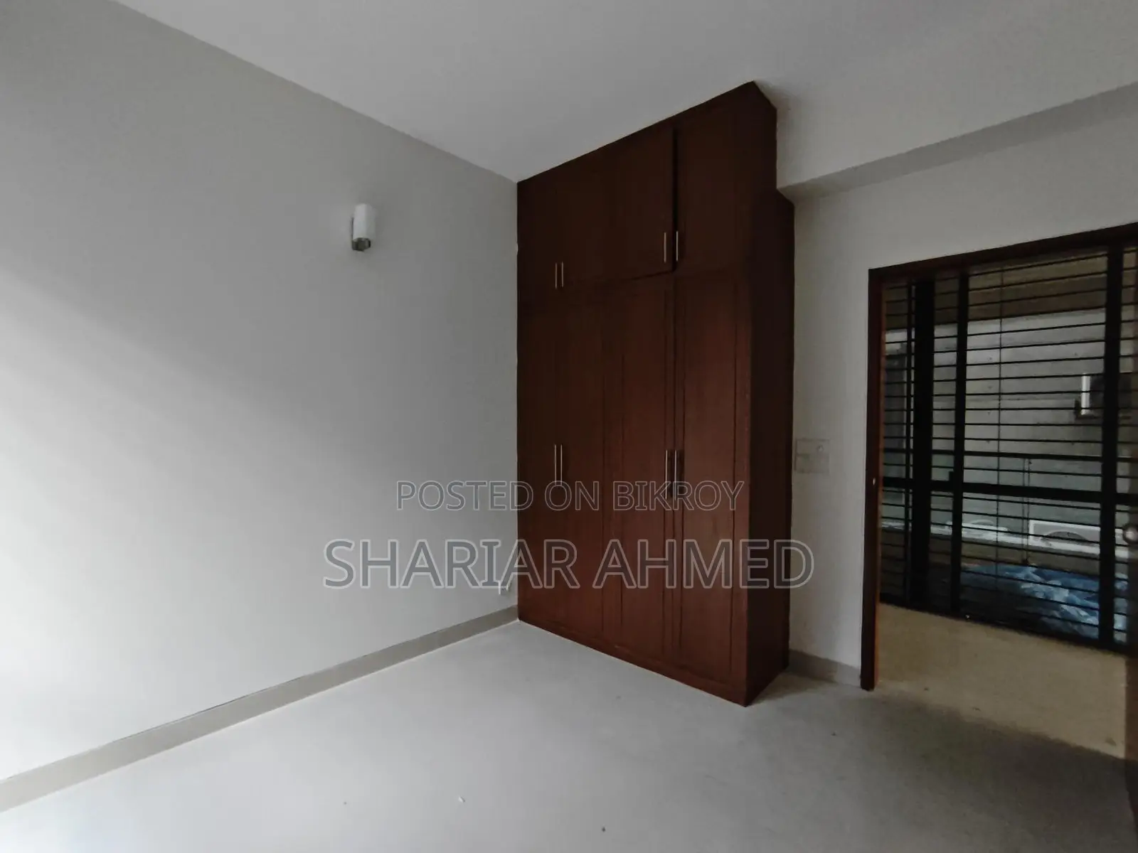 Gorgeous 2400 Sqft 3 Bed Un-Furnished Apartment For Rent In Gulshan in Gulshan
