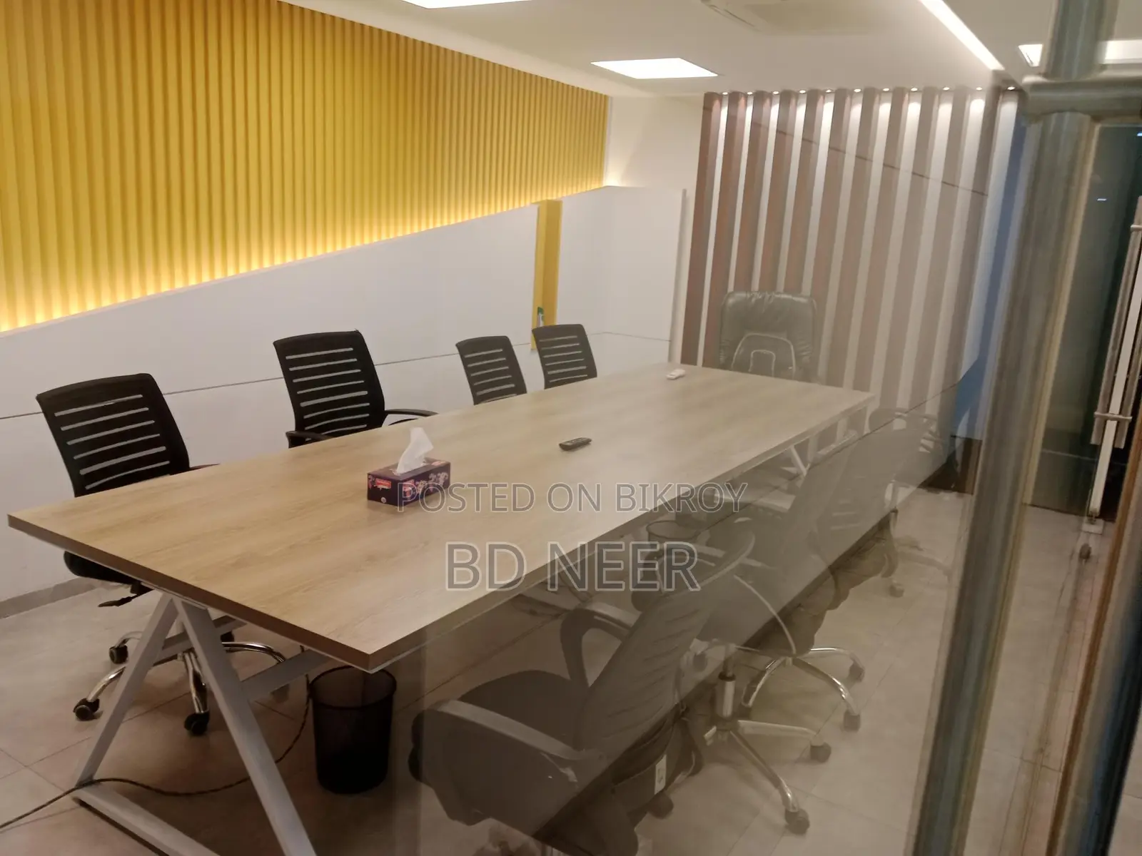 Commercial semi furnish 3400 sft office space available in Gulshan 1 in Gulshan