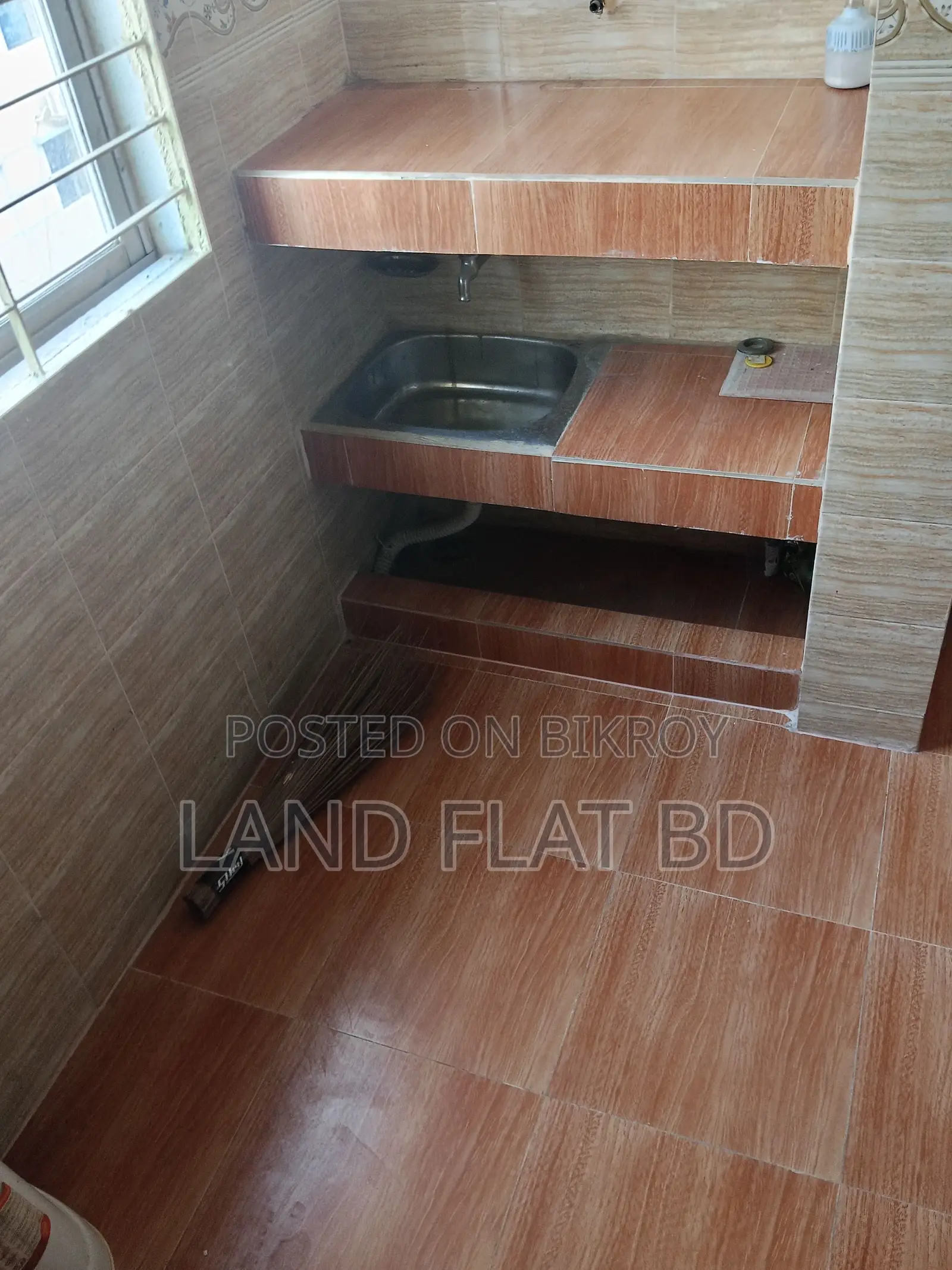 450 sq ft flat for sale, on the 5th floor with loan facility in Mohammadpur