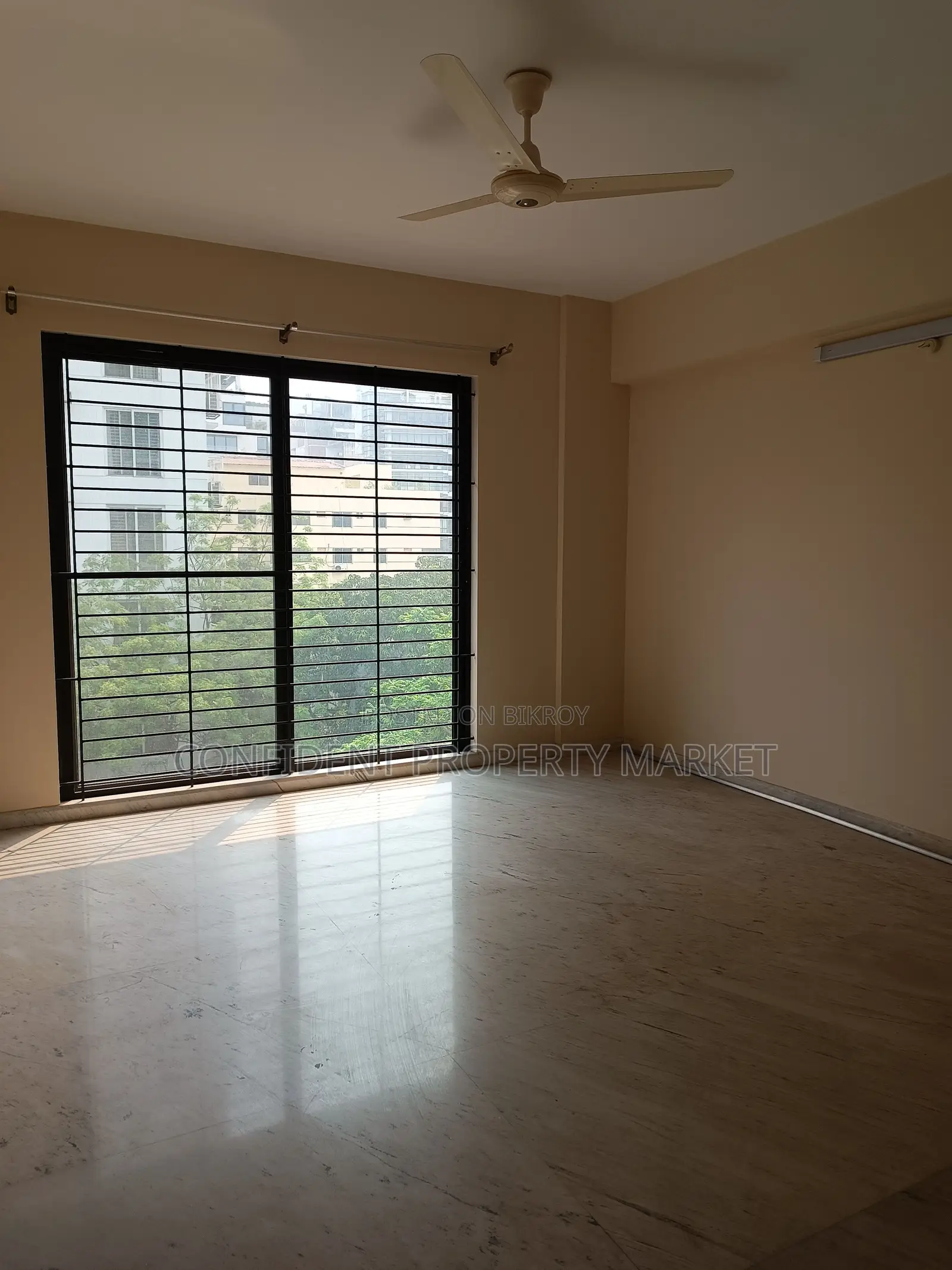 Exclusive Semi Furnished Flat For Rent In Baridhara in Baridhara