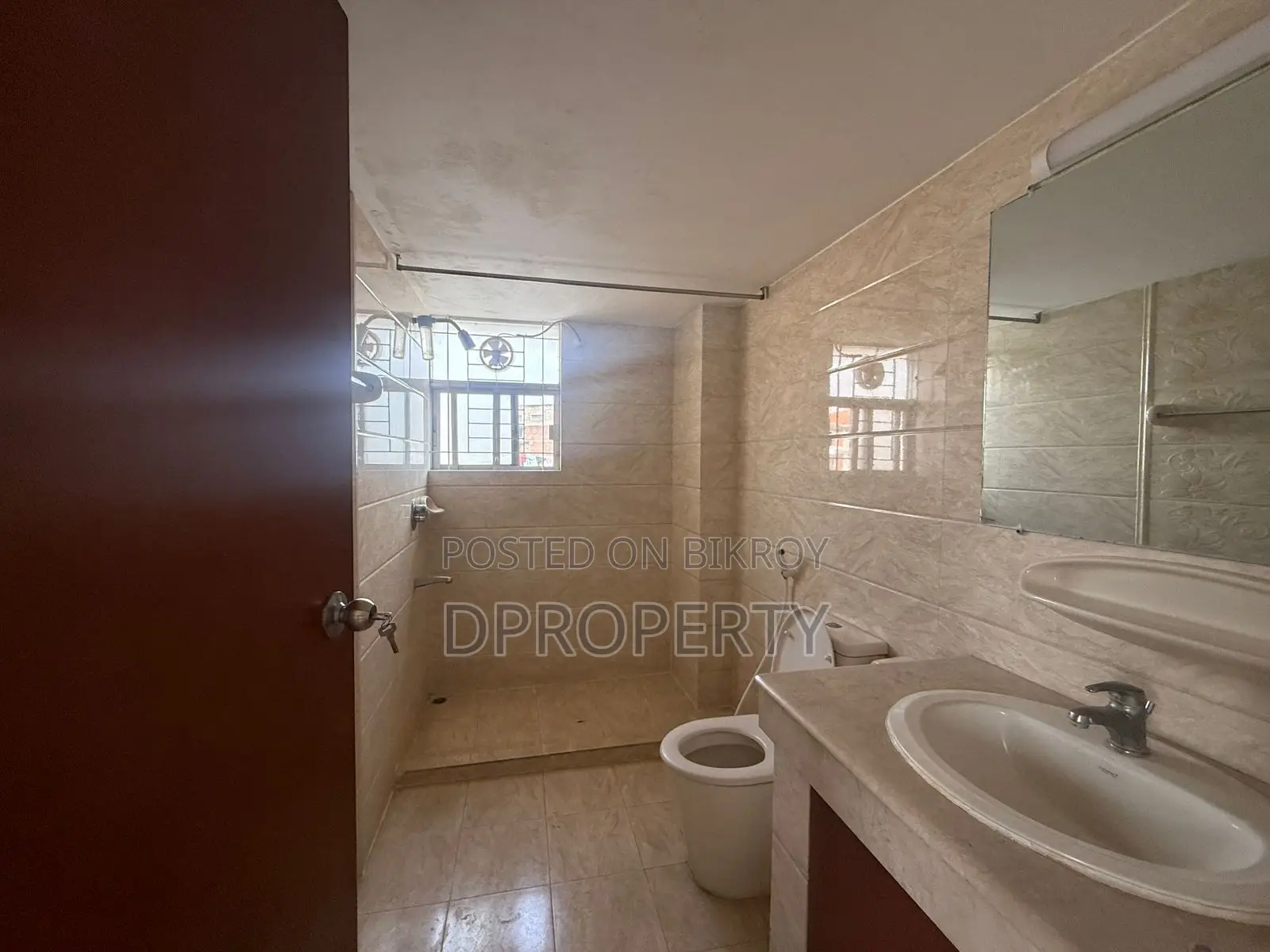 3bdrm Apartment in Uttara for Rent in Uttara