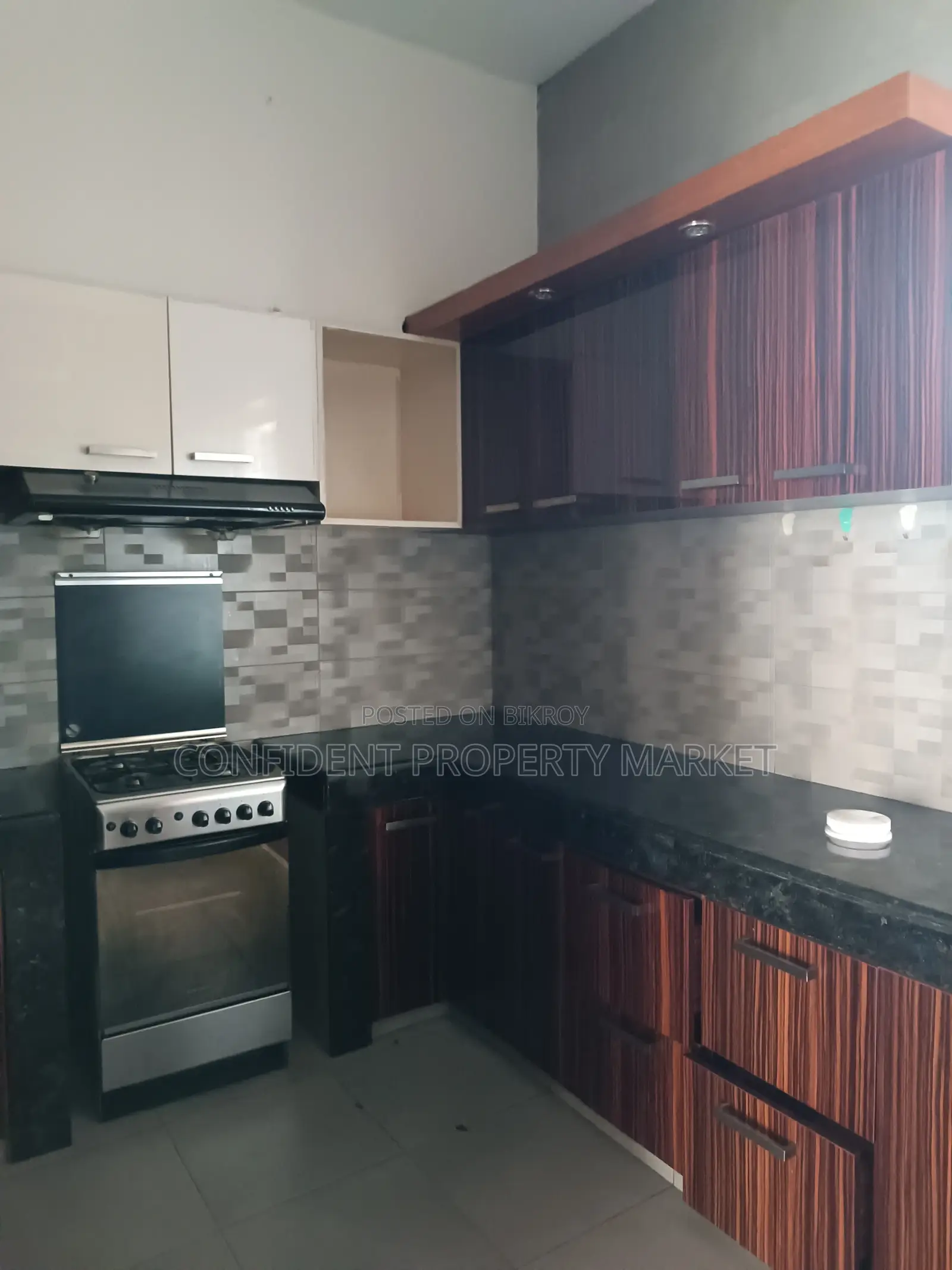 Nice Flat Rent In Baridhara in Baridhara