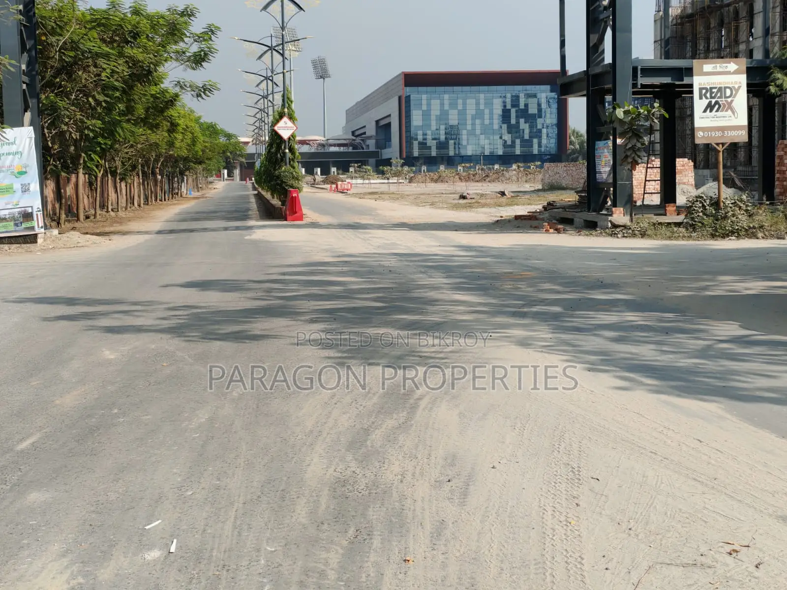 4 Katha plot sale in M Block, very close to 300 Feet Expressway in Basundhara