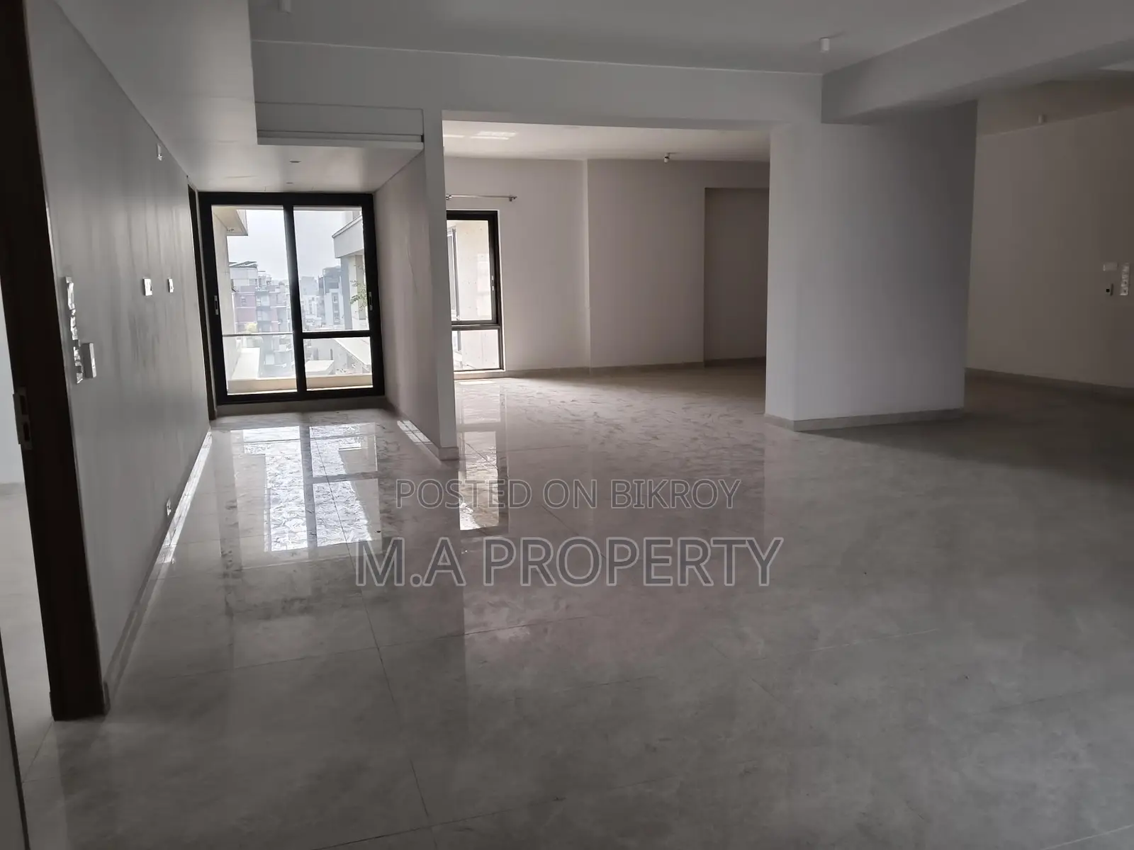 WELL DECORATED 4BED FURNISHED FLAT RENT IN GULSHAN 2 in Gulshan