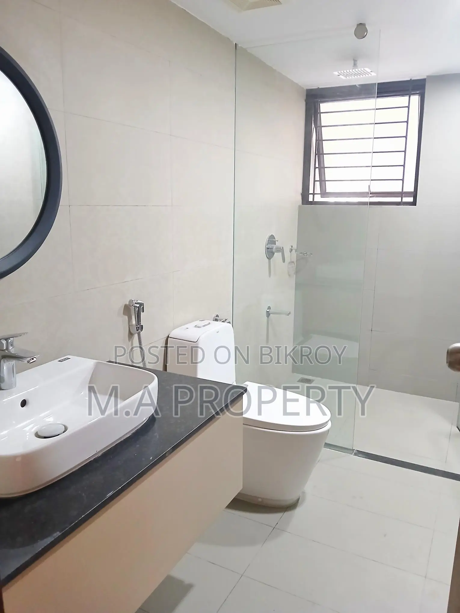 Semi furnished apartment rent Gulshan in Gulshan