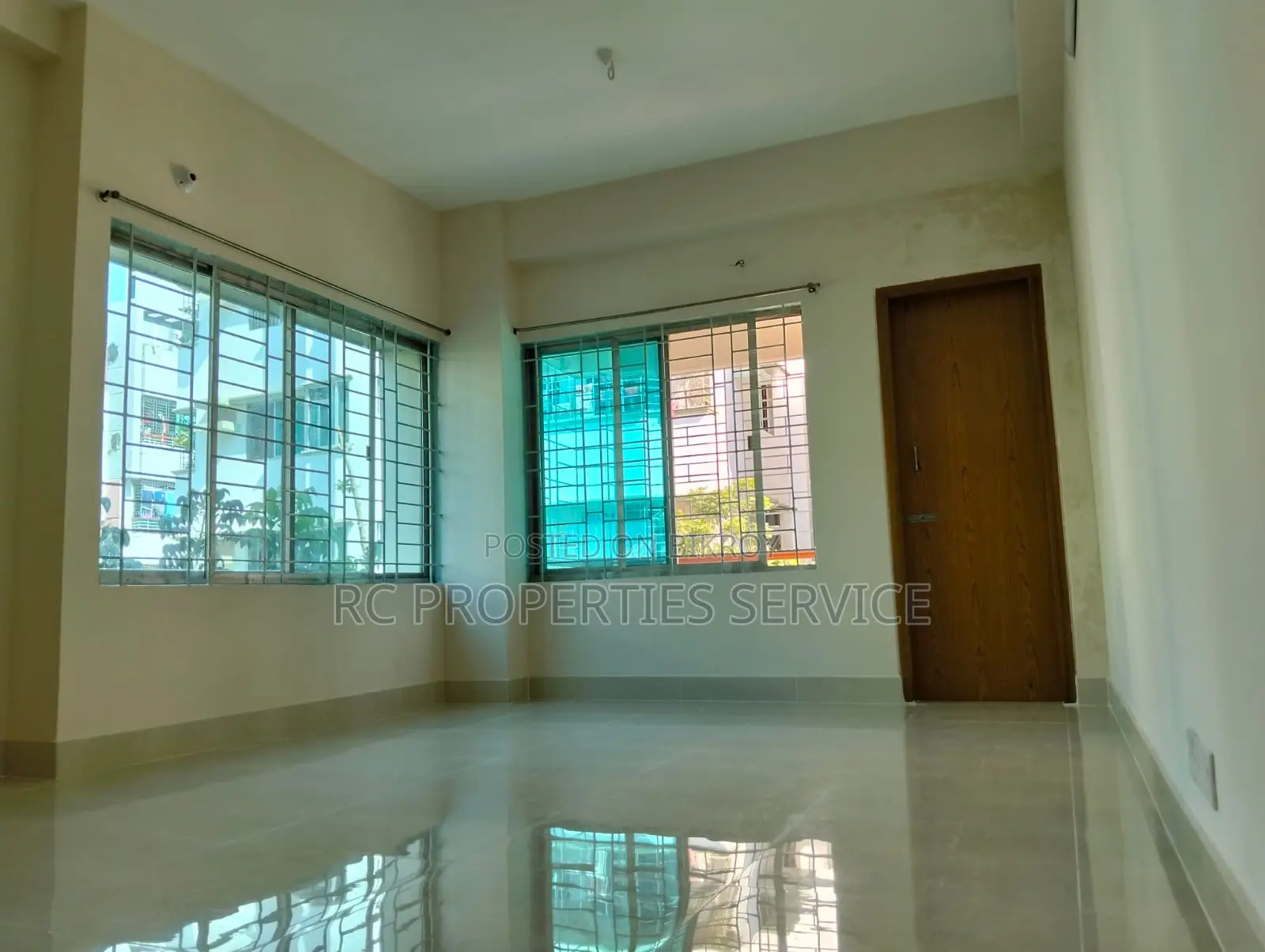 20bdrm House in Uttara for Sale in Uttara