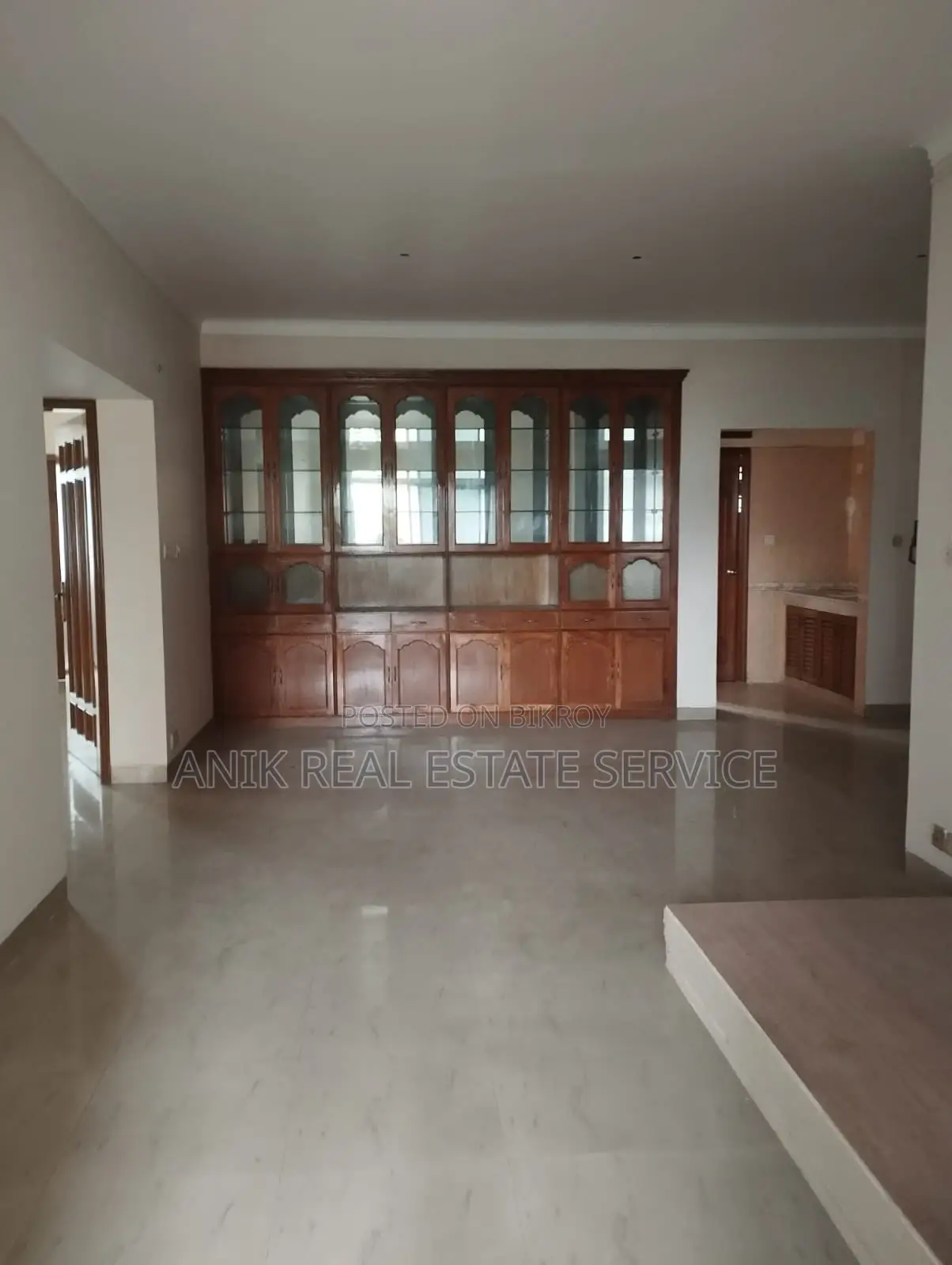 2500 Sft Office Space Rent At Gulshan 2 in Gulshan