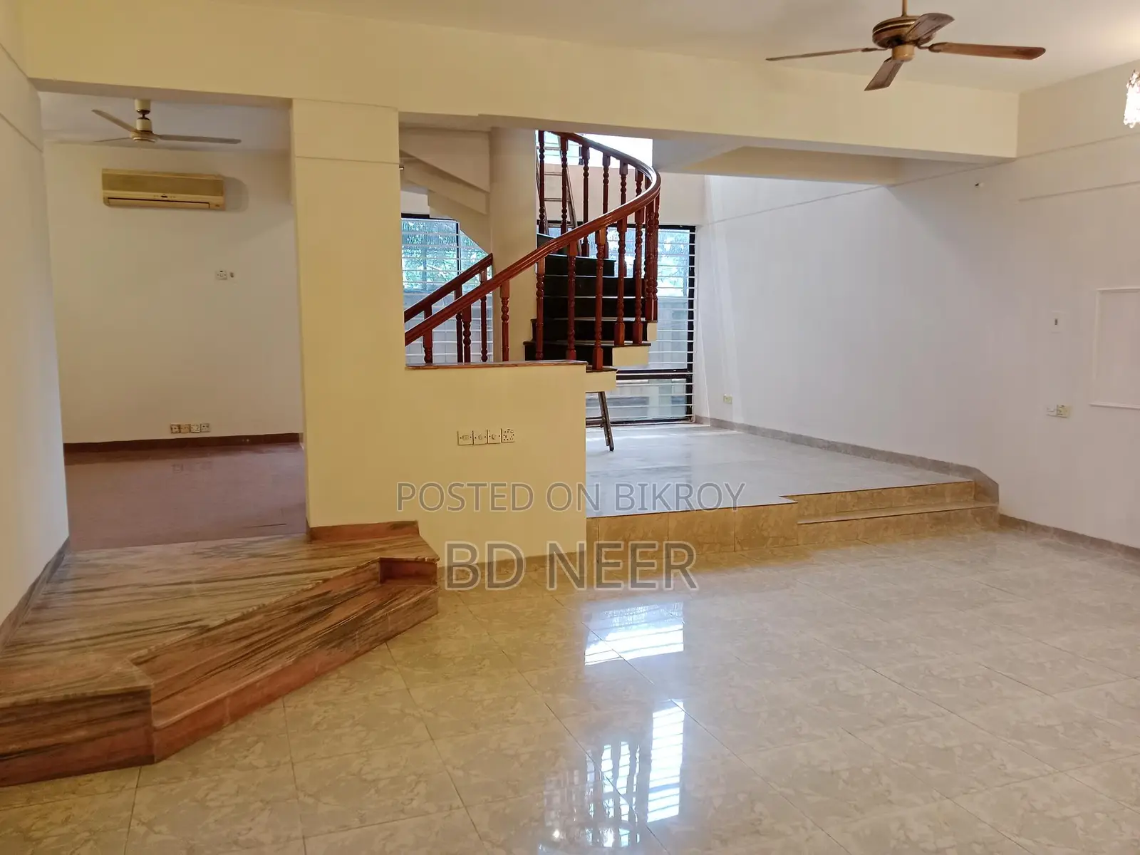 excellent Duplex semi furnish 4 Bed room apt rent in Gulshan in Gulshan