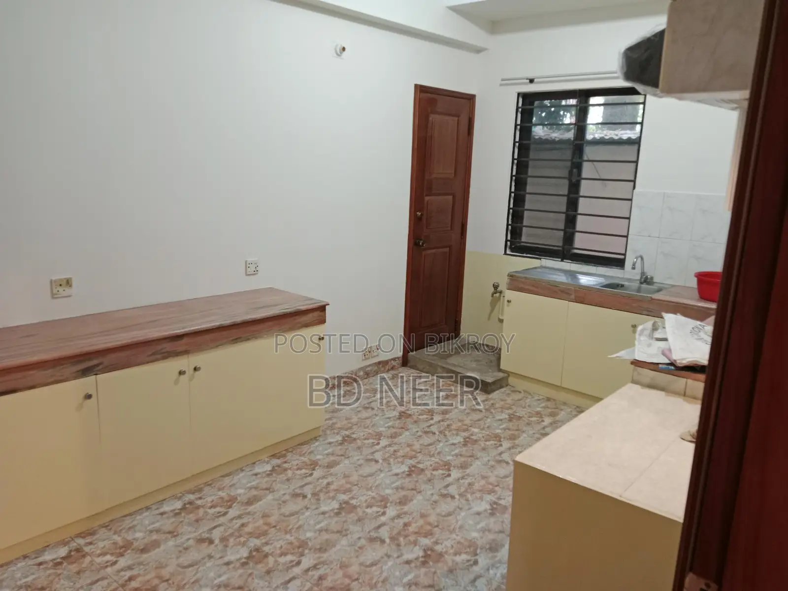 excellent Duplex semi furnish 4 Bed room apt rent in Gulshan in Gulshan