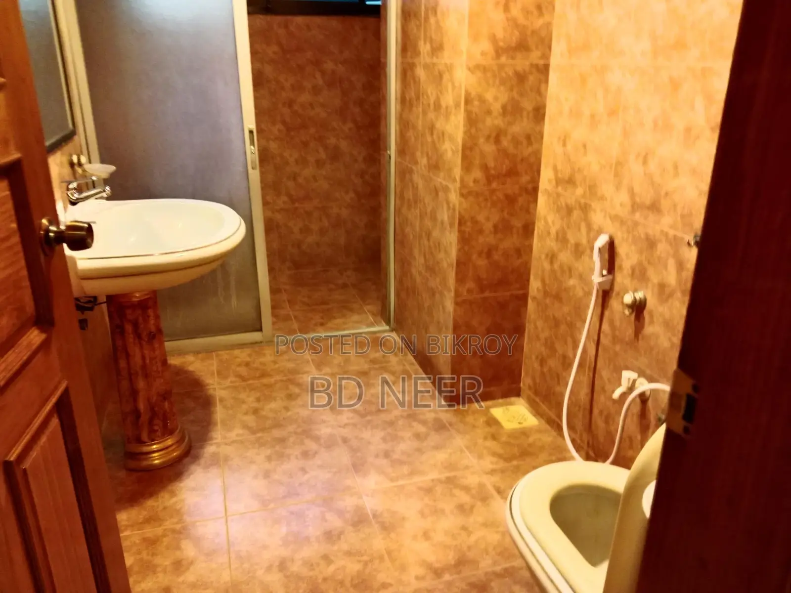 excellent Duplex semi furnish 4 Bed room apt rent in Gulshan in Gulshan