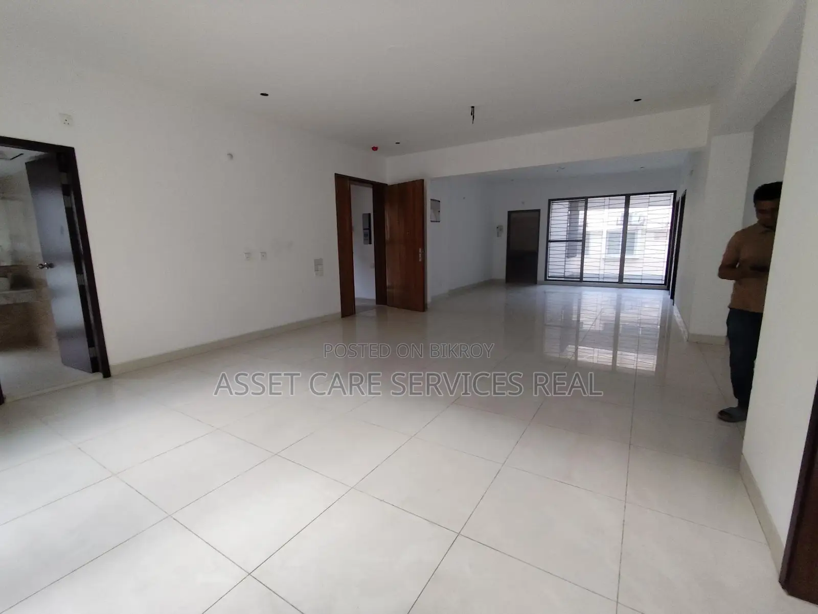 Brand New 4Bed Exclusive Apartment Rent In South Banani in Banani