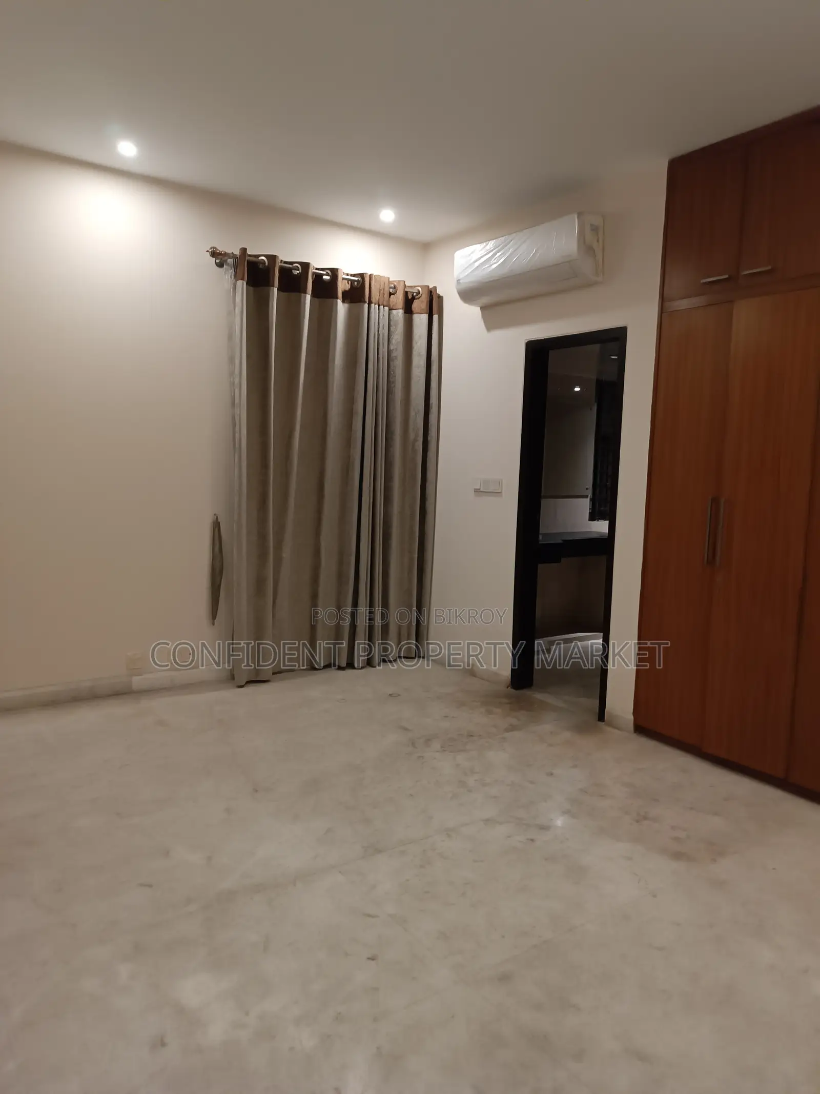 Nice Flat For Rent In Baridhara D/z in Baridhara