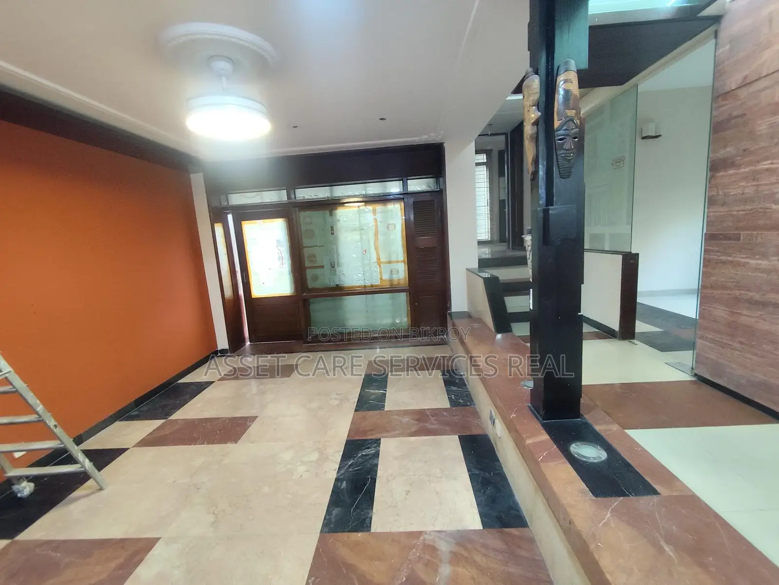4Bed Semi-Furnished Apartment Rent Baridhara Diplomatic Zone in Baridhara
