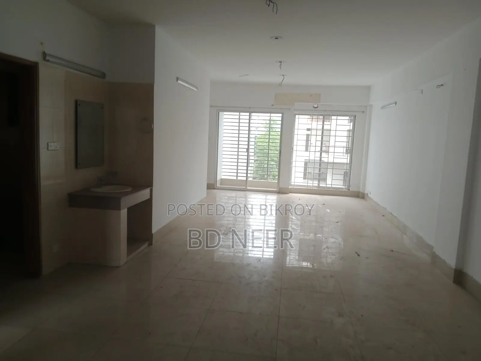 beautiful looking 3 Bed room apt rent in Gulshan 2 in Gulshan