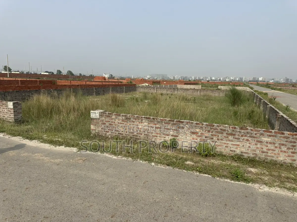 Block-P, 3-Katha, North-face in Basundhara