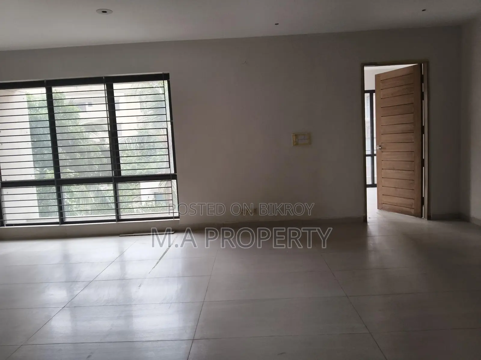Rent 4-Bed Apartment in Gulshan North 3500sqft in Gulshan